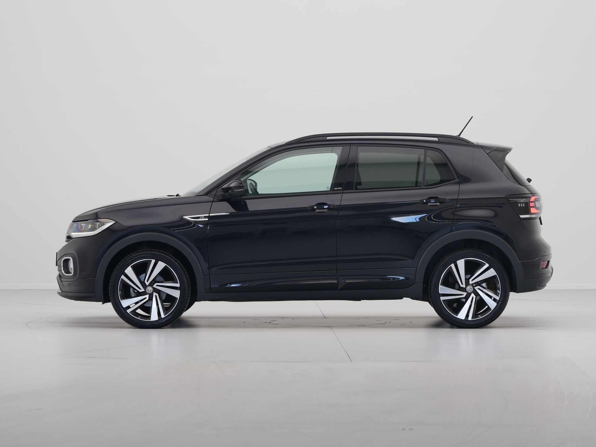 Volkswagen - T-Cross 1.0 TSI 115pk R-Line United - 2020
