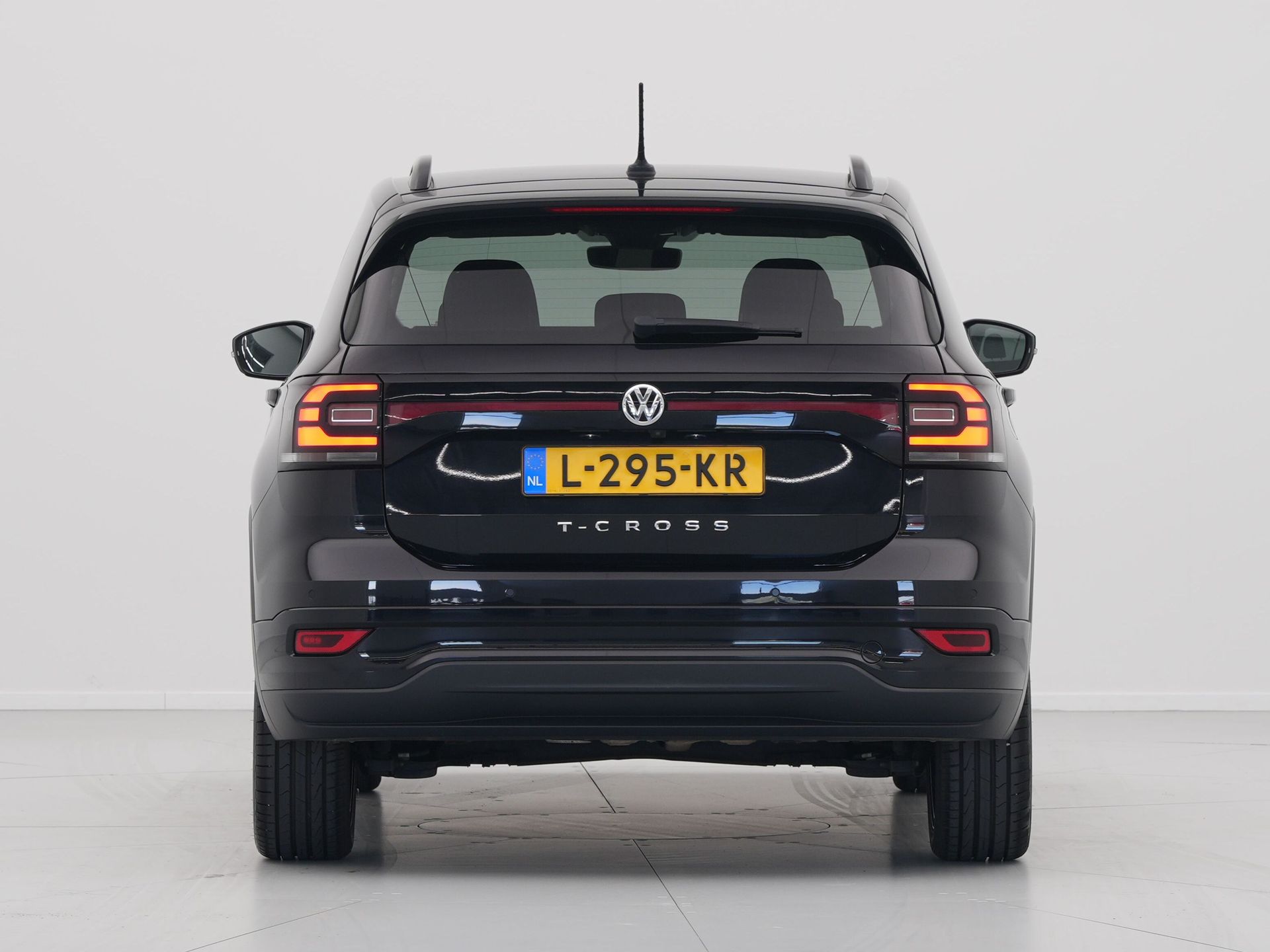 Volkswagen - T-Cross 1.0 TSI 115pk R-Line United - 2020