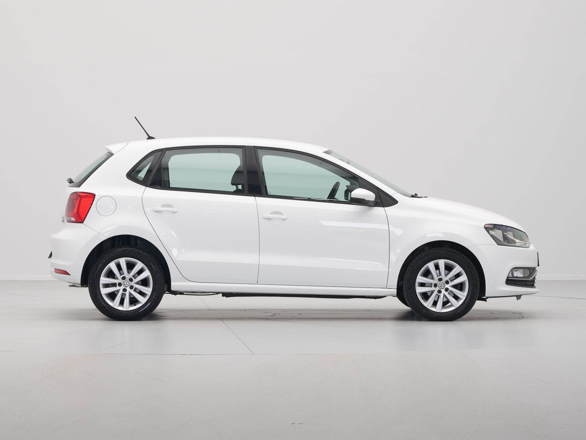 Volkswagen - Polo 1.2 TSI 90pk Comfortline - 2017