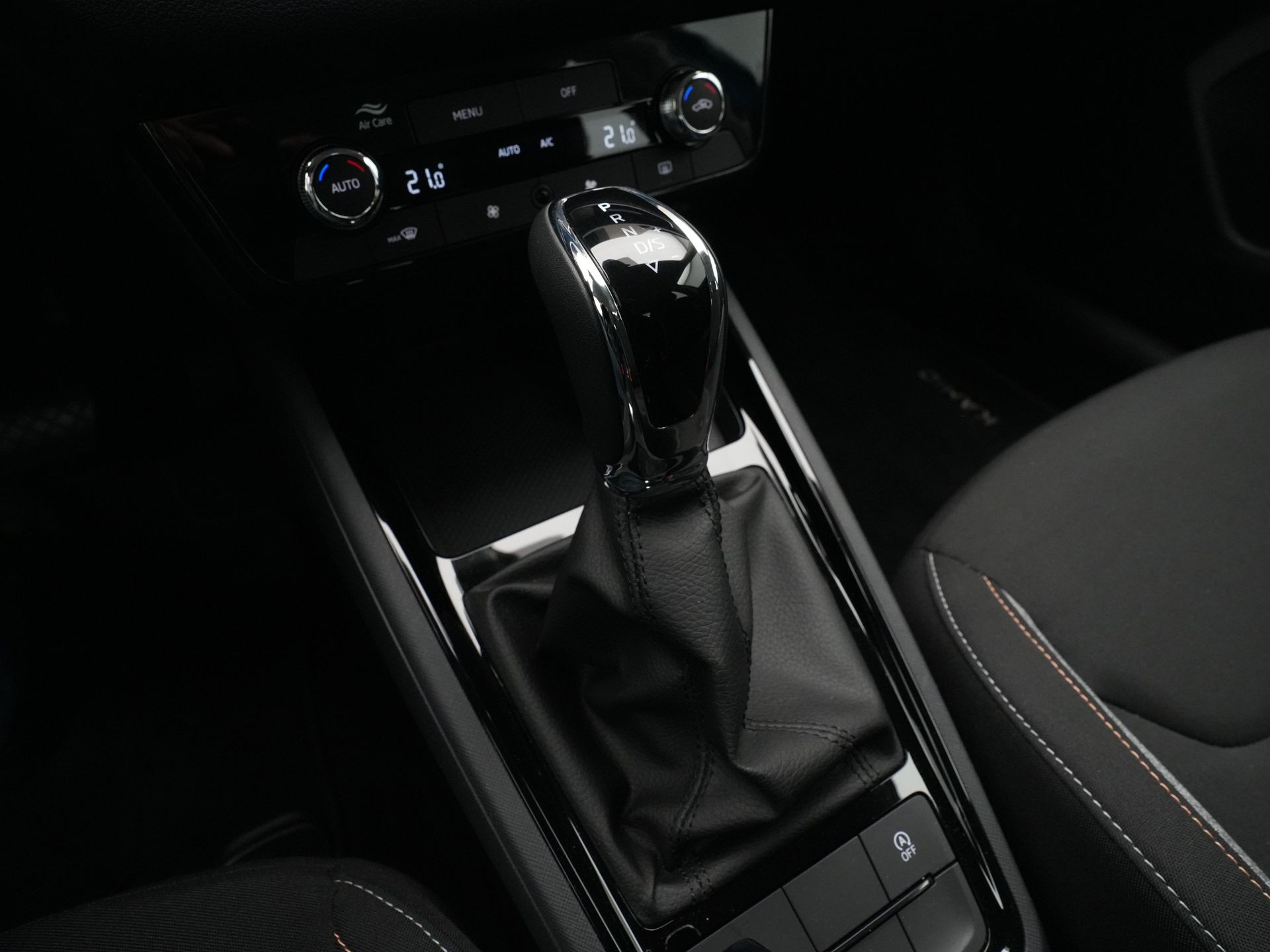 Škoda - Kamiq 1.0 TSI 115pk DSG Selection - 2024
