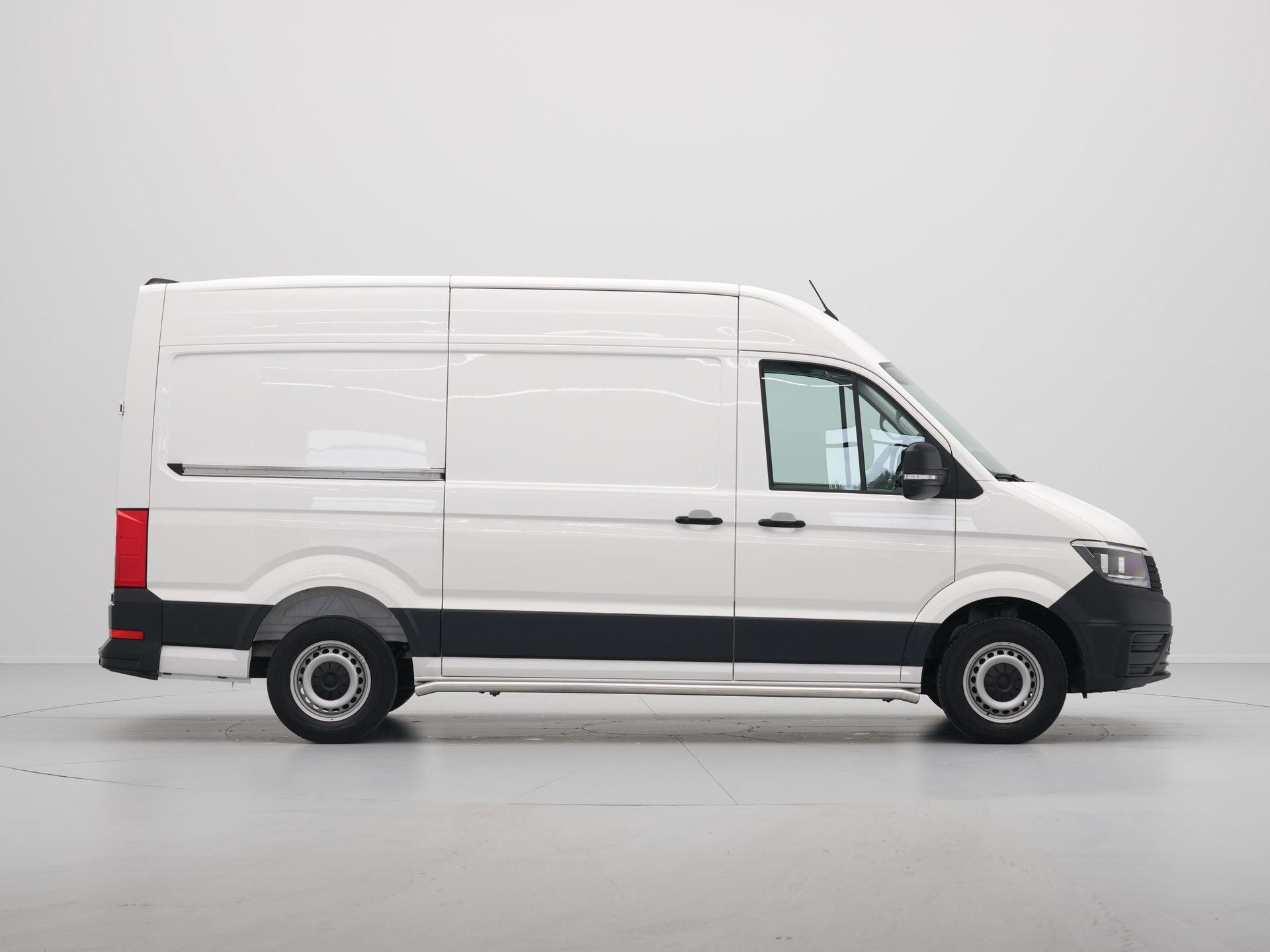 Volkswagen - Crafter 30 2.0 TDI L3H2 Economy Business - 2021