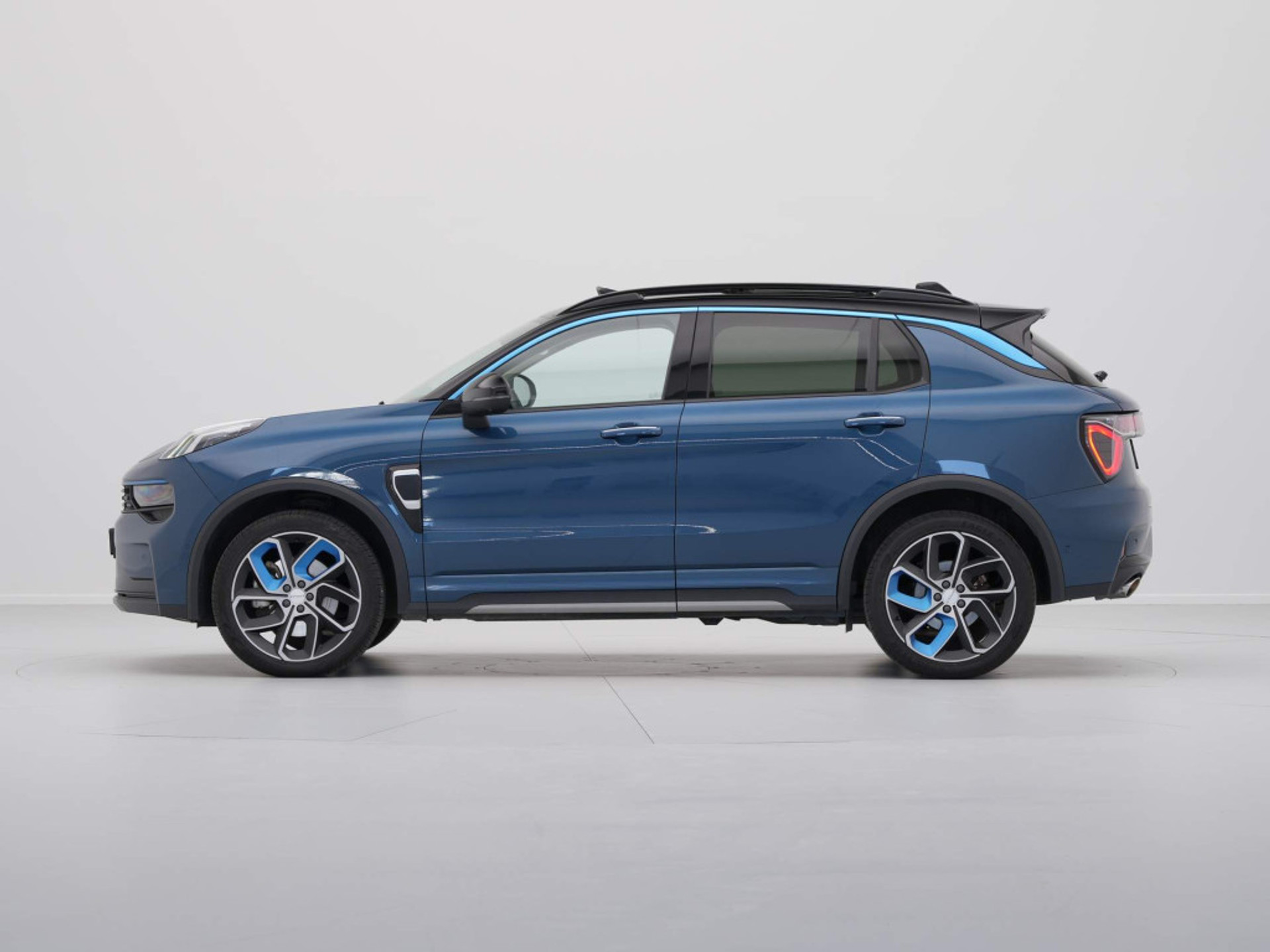 Lynk & Co - 01 1.5 - 2022