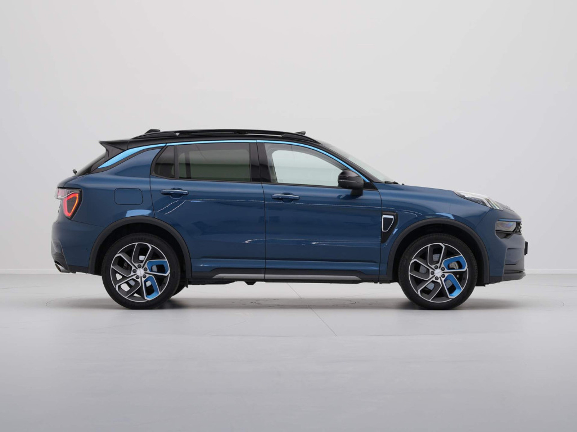 Lynk & Co - 01 1.5 - 2022