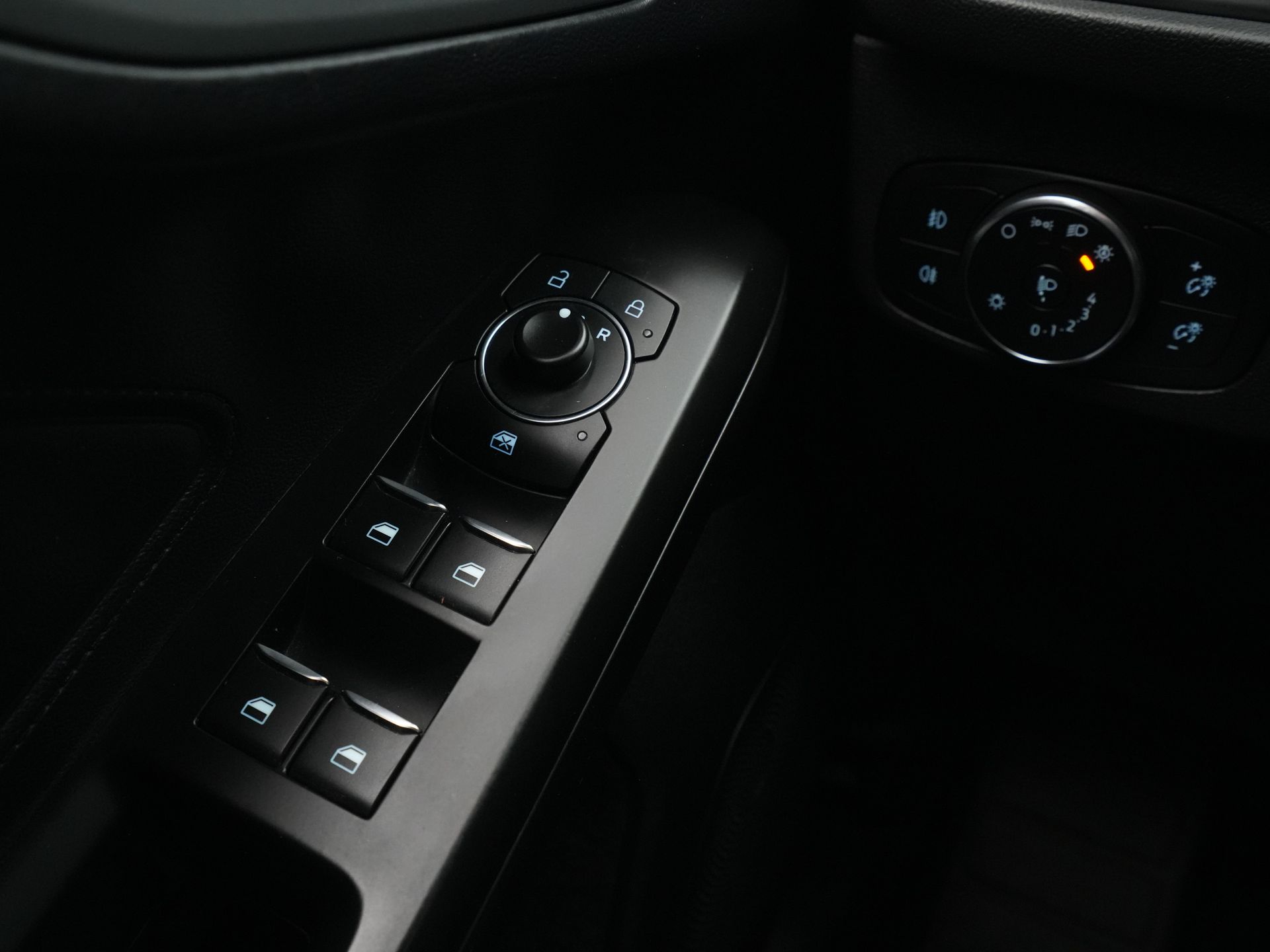 Ford - FOCUS Wagon 1.0 EcoBoost Hybrid Connected - 2022