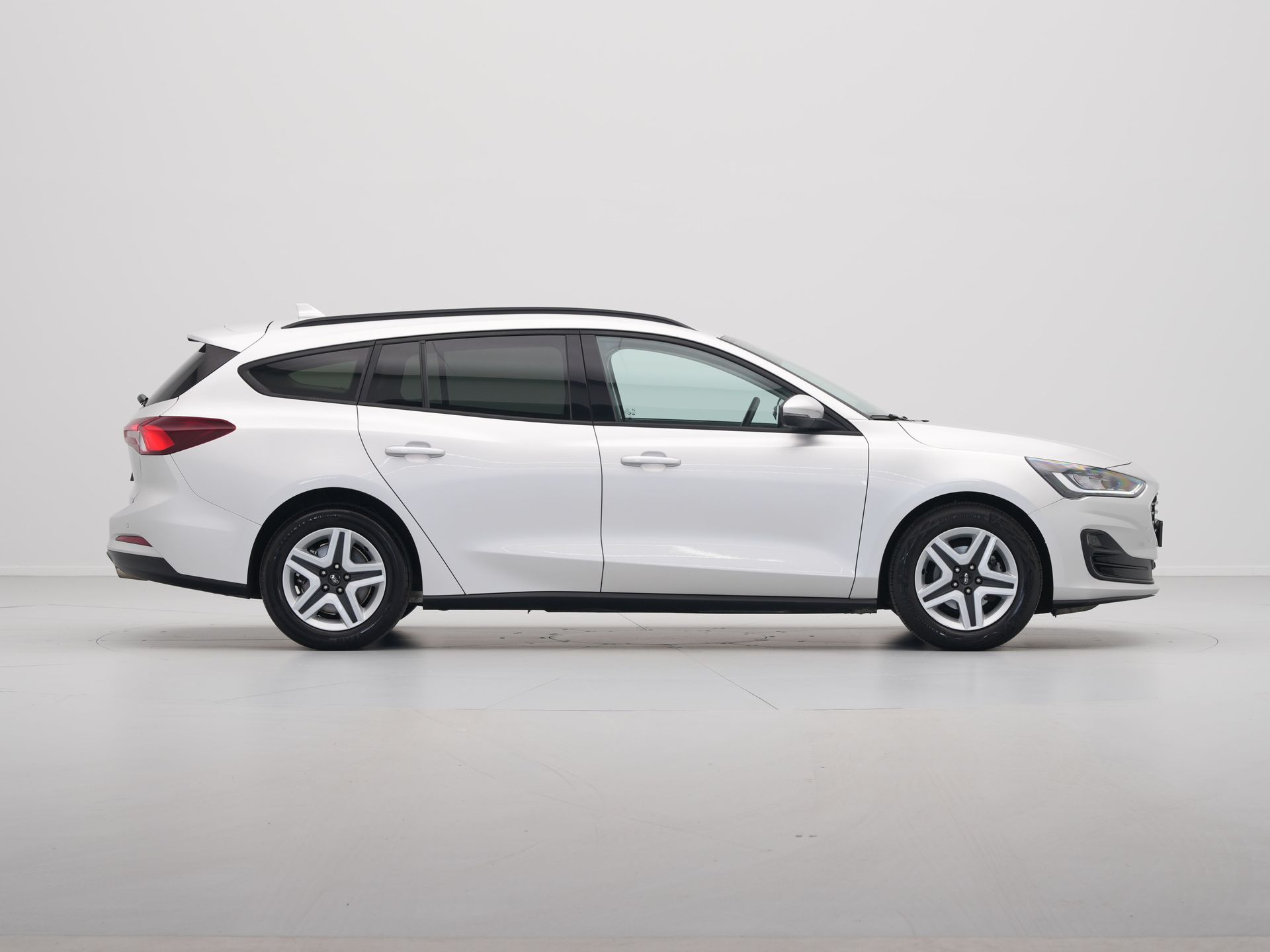 Ford - FOCUS Wagon 1.0 EcoBoost Hybrid Connected - 2022