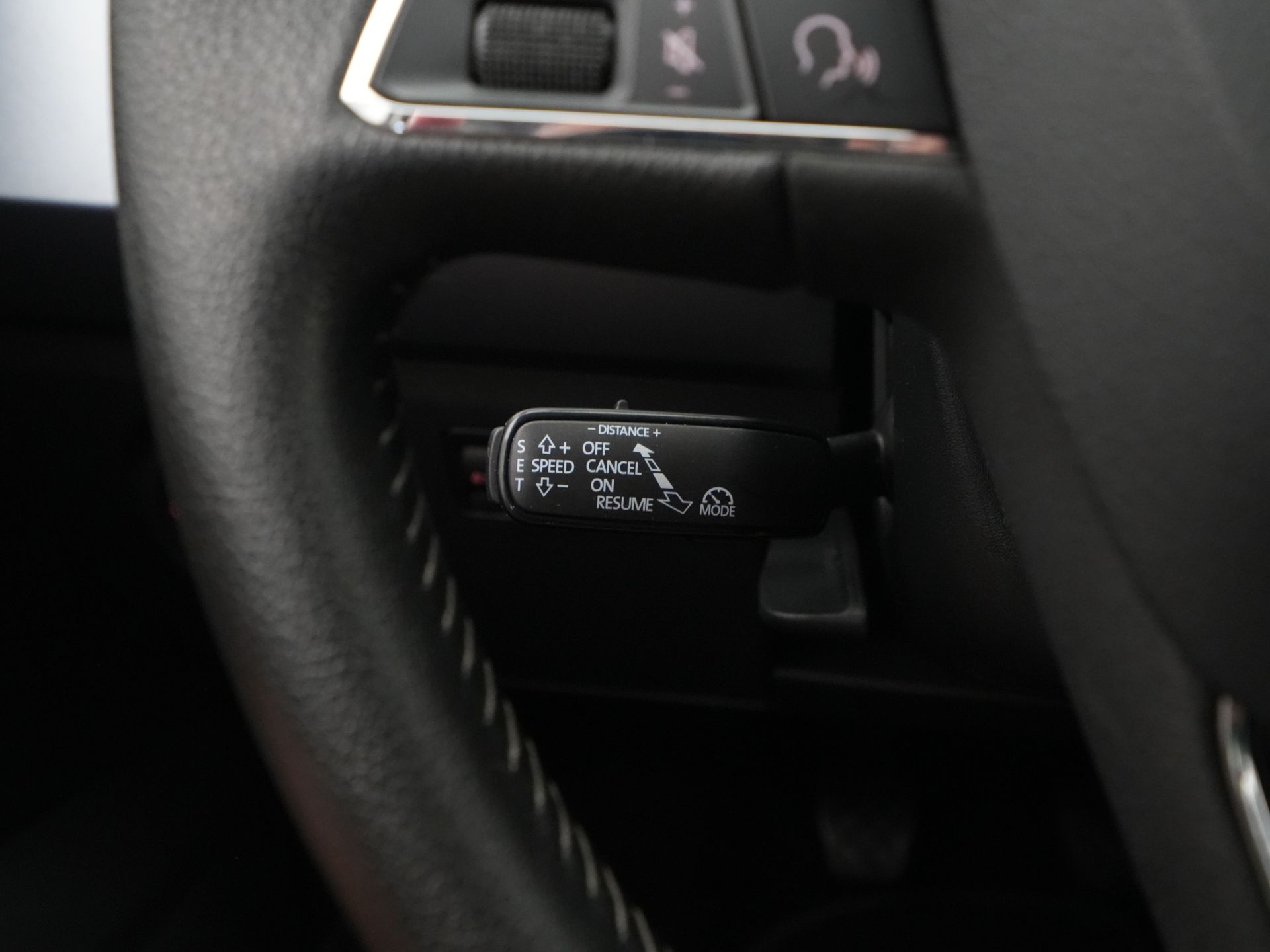 SEAT - Arona 1.0 TSI Style Business Intense - 2019