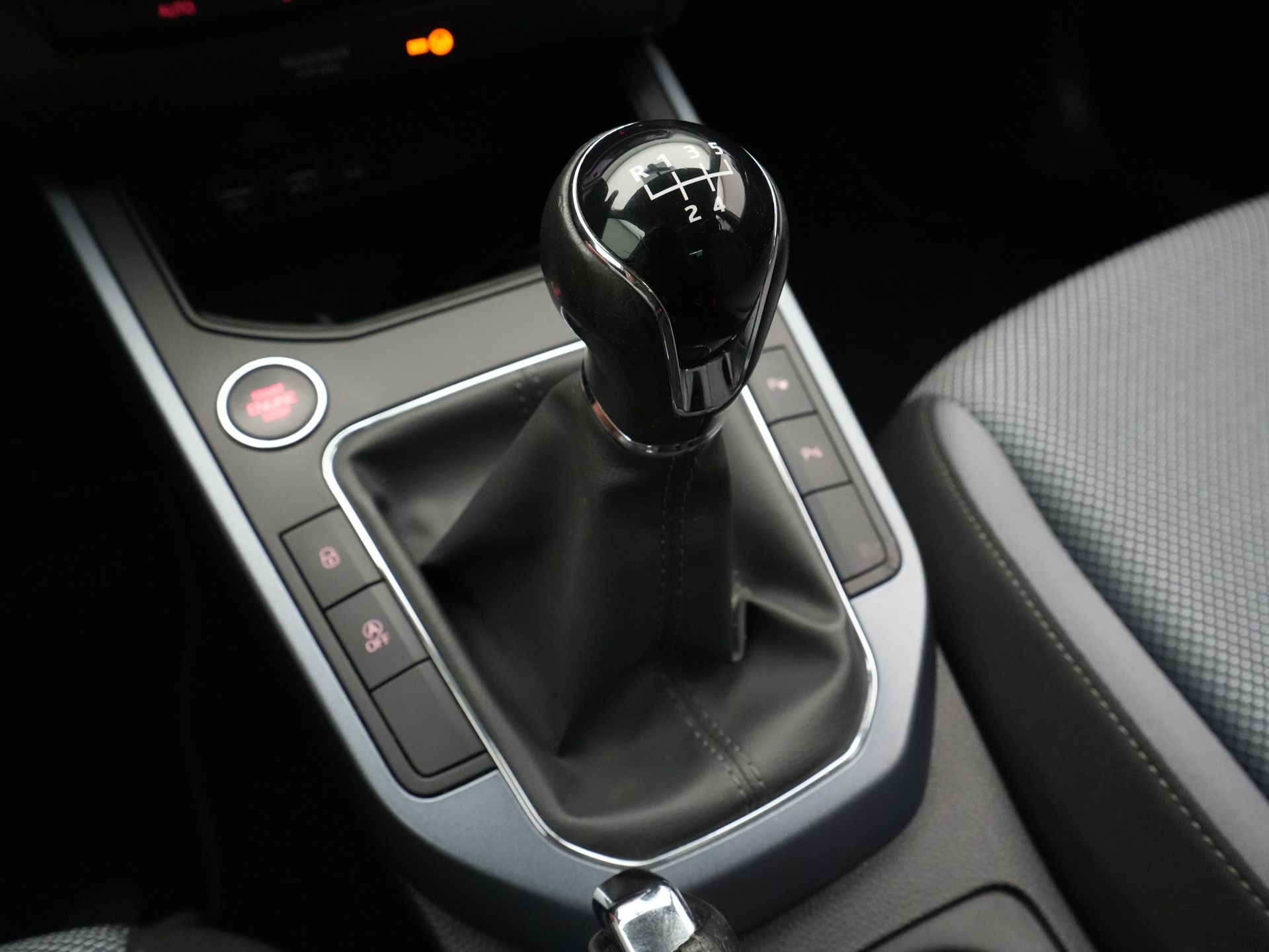 SEAT - Arona 1.0 TSI Style Business Intense - 2019