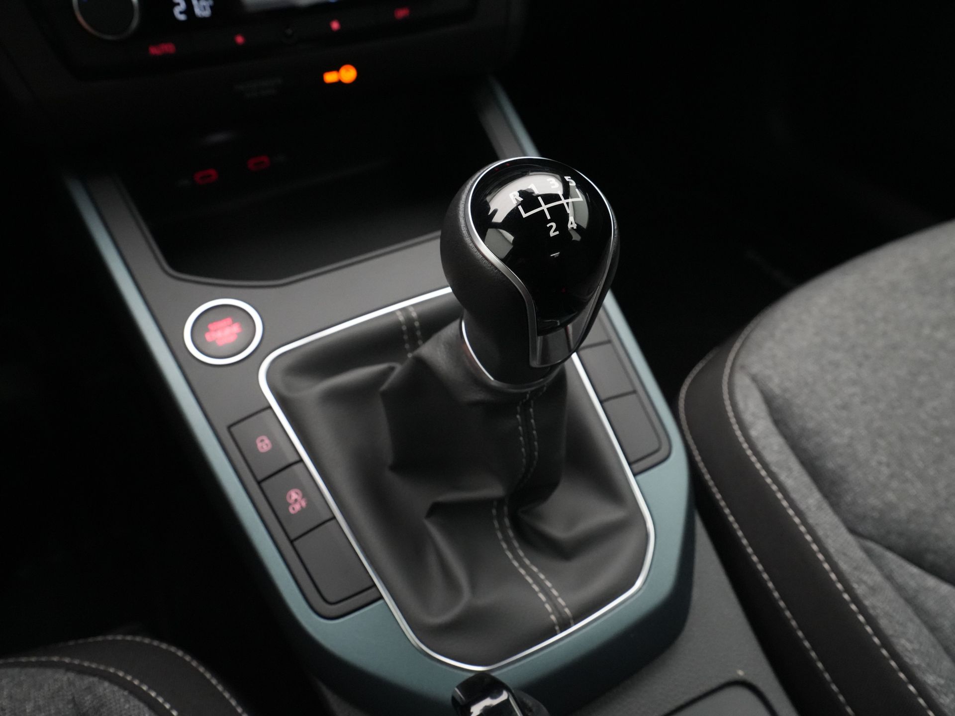 SEAT - Arona 1.0 TSI 95pk Xperience Connect - 2022