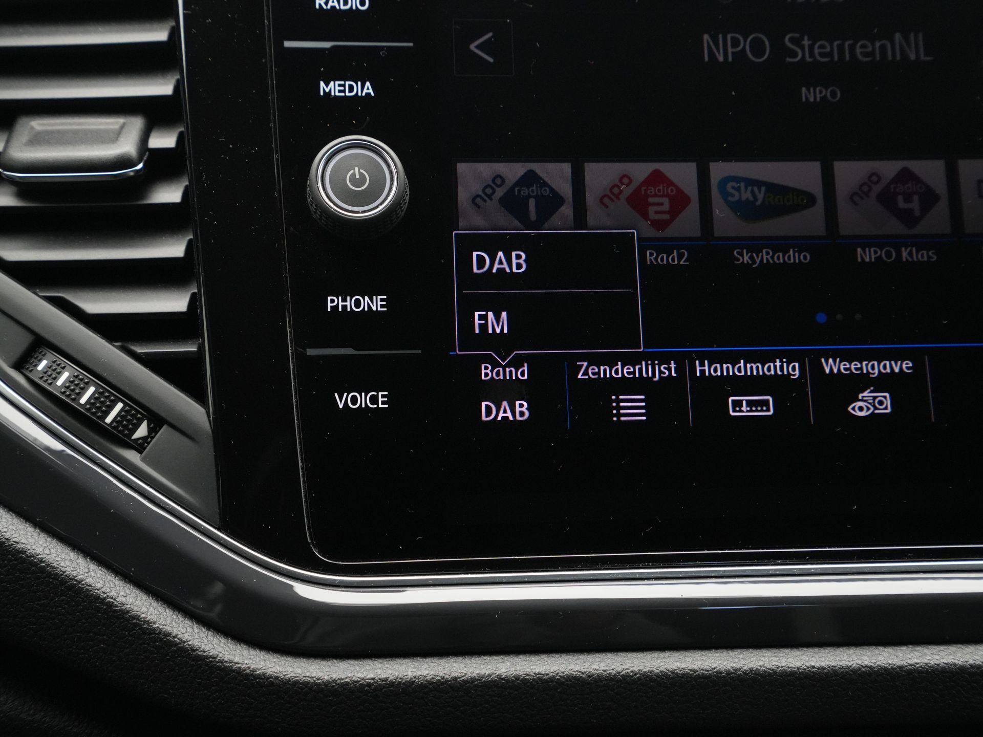Volkswagen - T-Roc 1.5 TSI 150pk DSG Sport - 2019