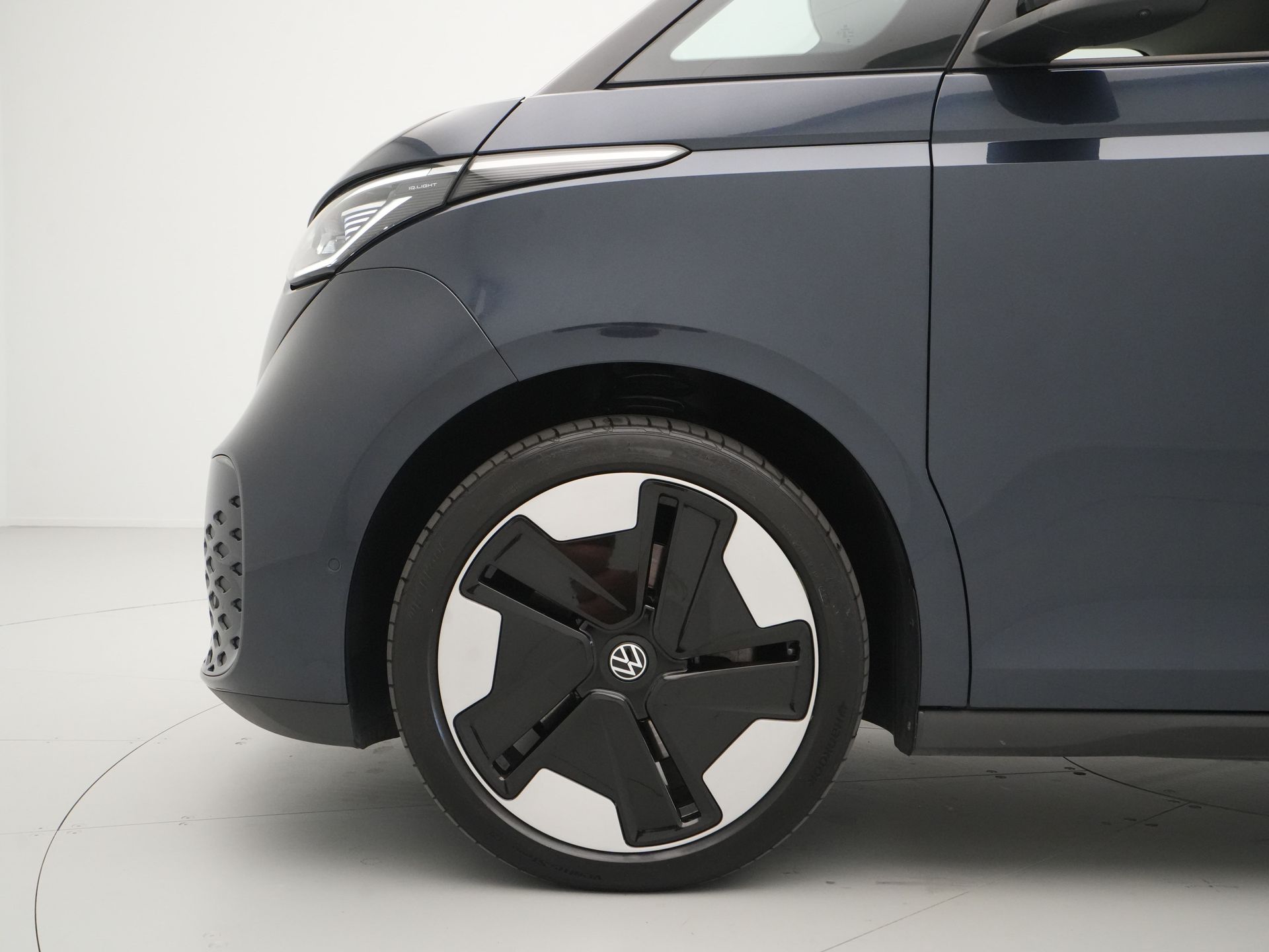 Volkswagen - ID. Buzz Pro 77kWh - 2023