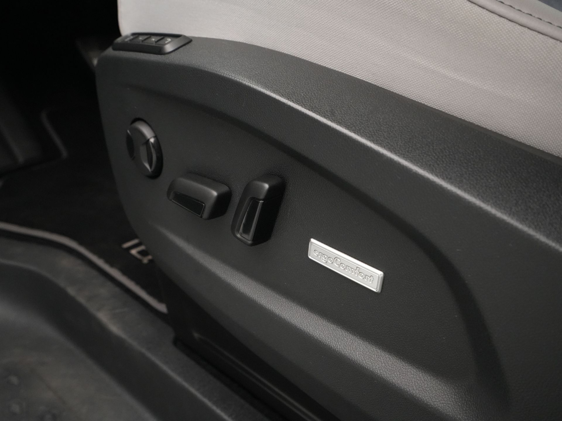 Volkswagen - ID. Buzz Pro 77kWh - 2023