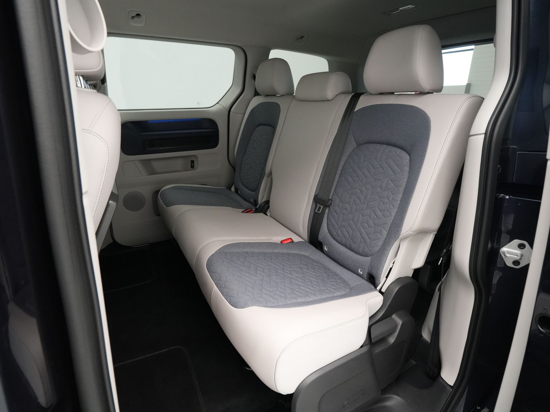 Volkswagen - ID. Buzz Pro 77kWh - 2023