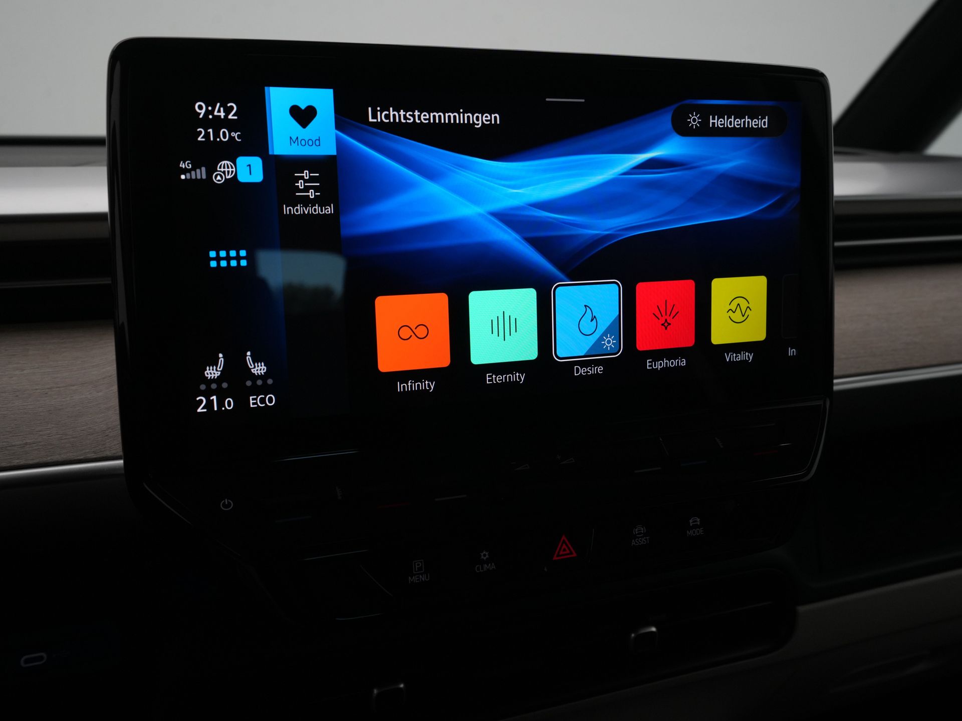 Volkswagen - ID. Buzz Pro 77kWh - 2023