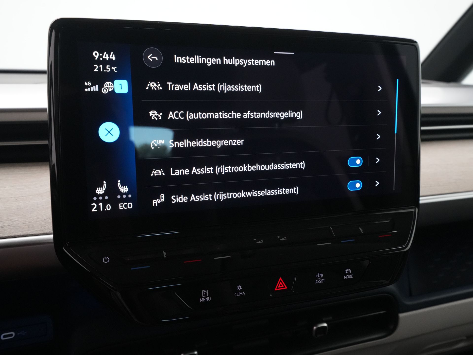 Volkswagen - ID. Buzz Pro 77kWh - 2023