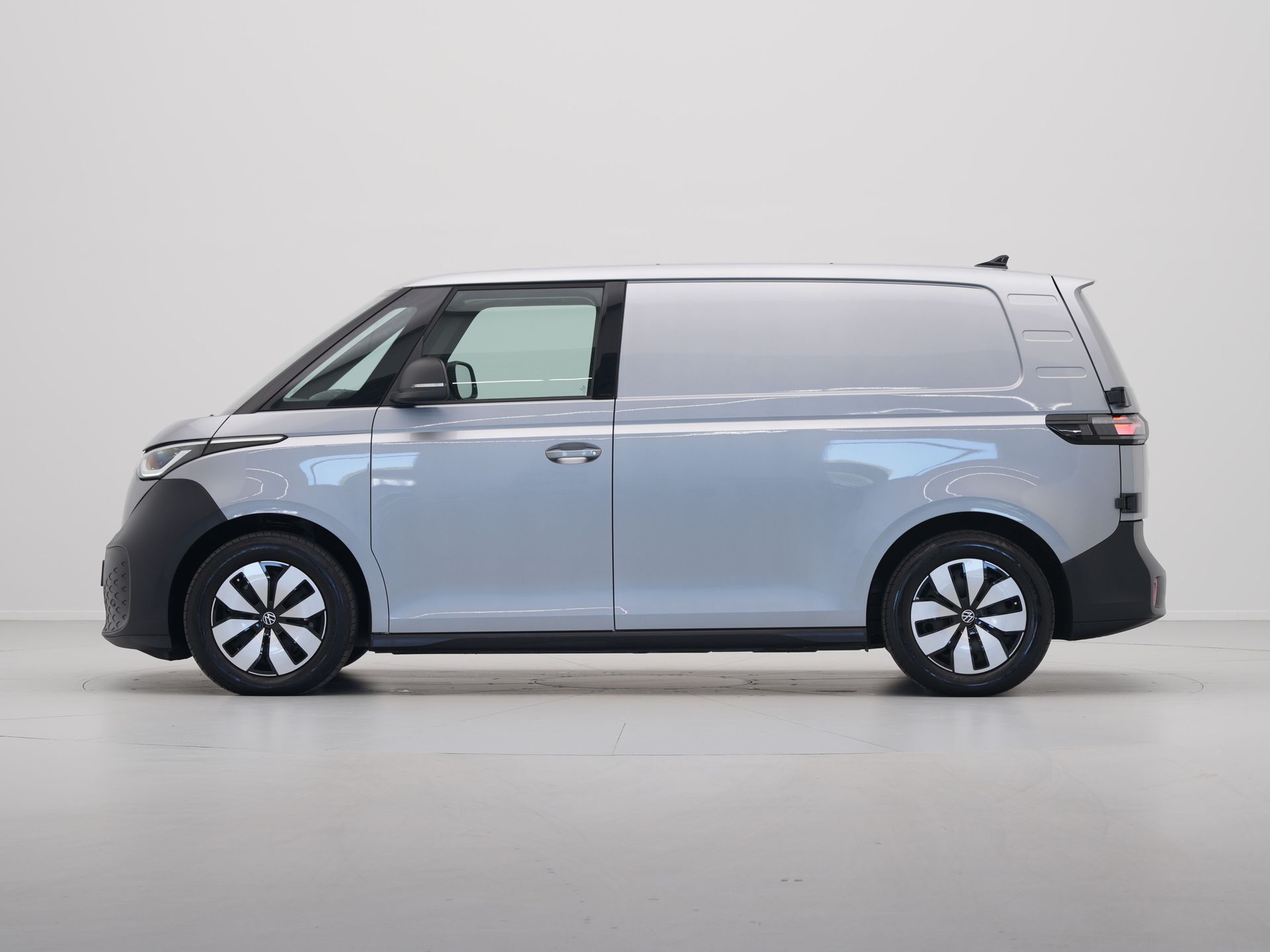 Volkswagen - ID. Buzz Cargo 77 kWh - 2023