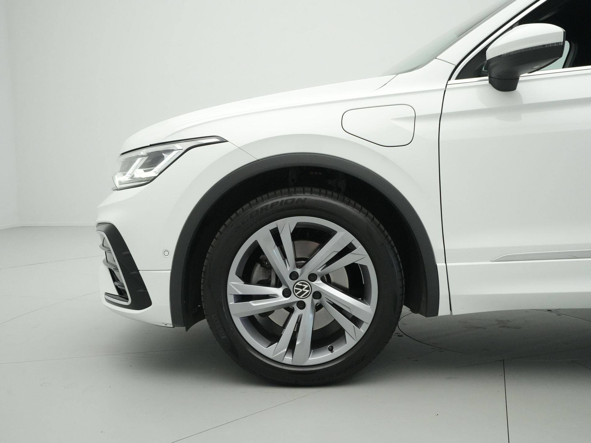 Volkswagen - Tiguan 1.4 TSI 245pk eHybrid R-Line Business+ - 2021
