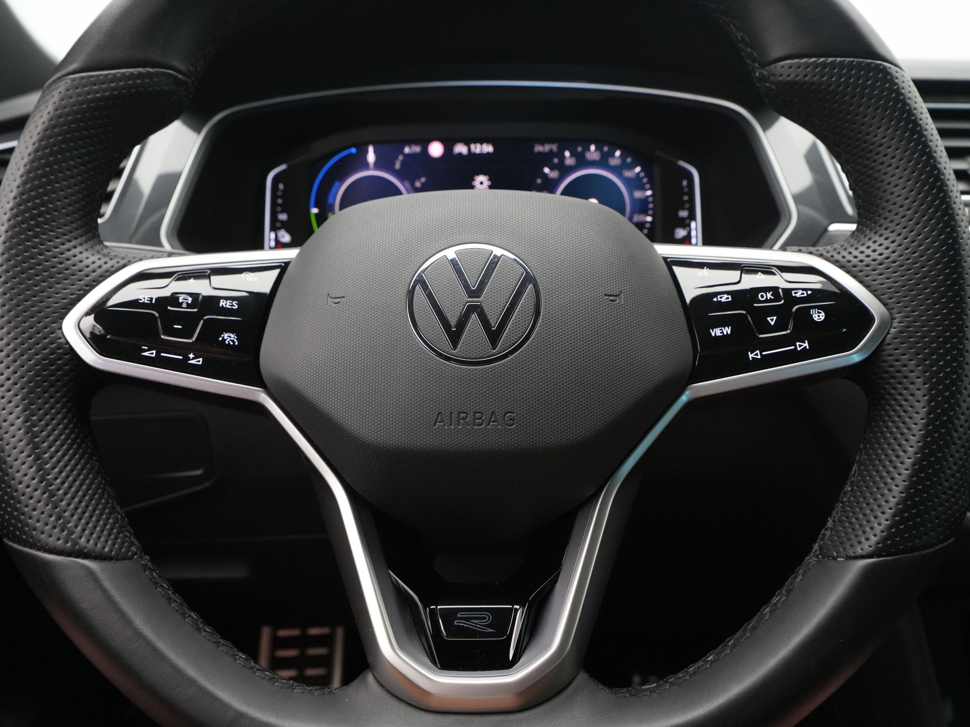 Volkswagen - Tiguan 1.4 TSI 245pk eHybrid R-Line Business+ - 2021