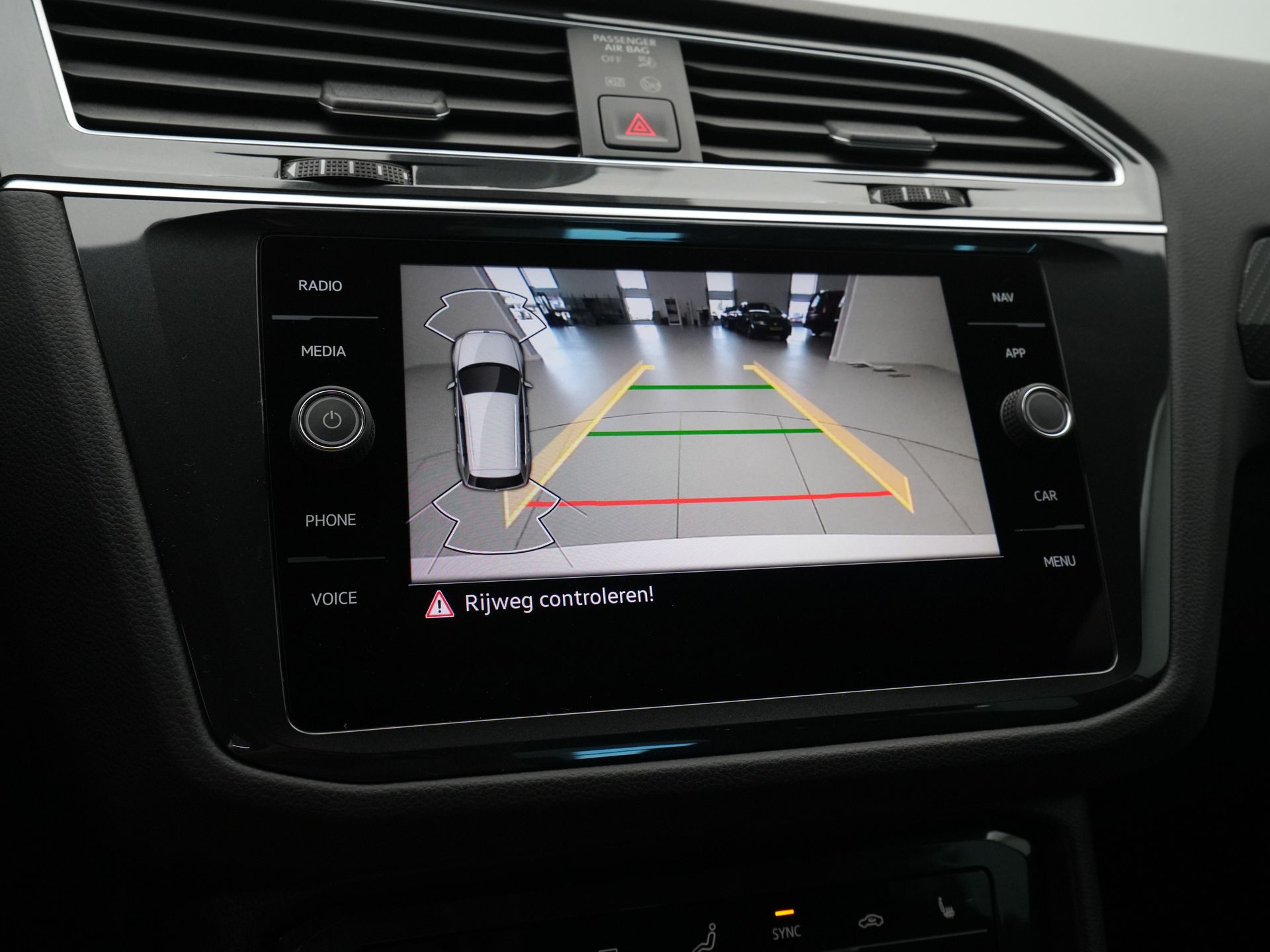 Volkswagen - Tiguan 1.4 TSI 245pk eHybrid R-Line Business+ - 2021