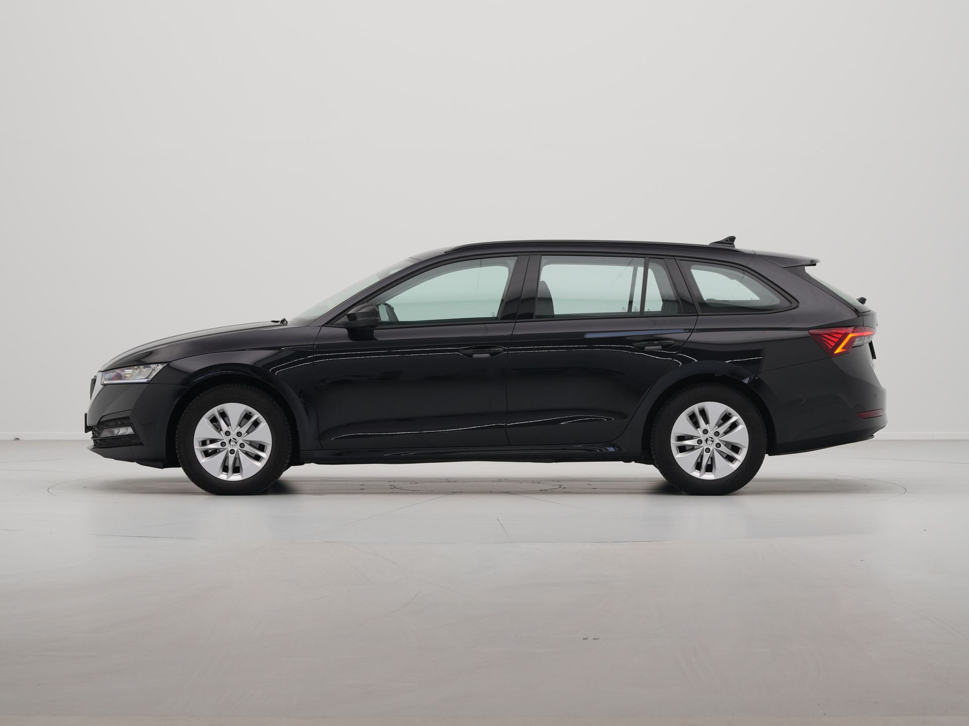 Škoda - Octavia Combi 1.0 e-TSI 110pk DSG Business Edition - 2024