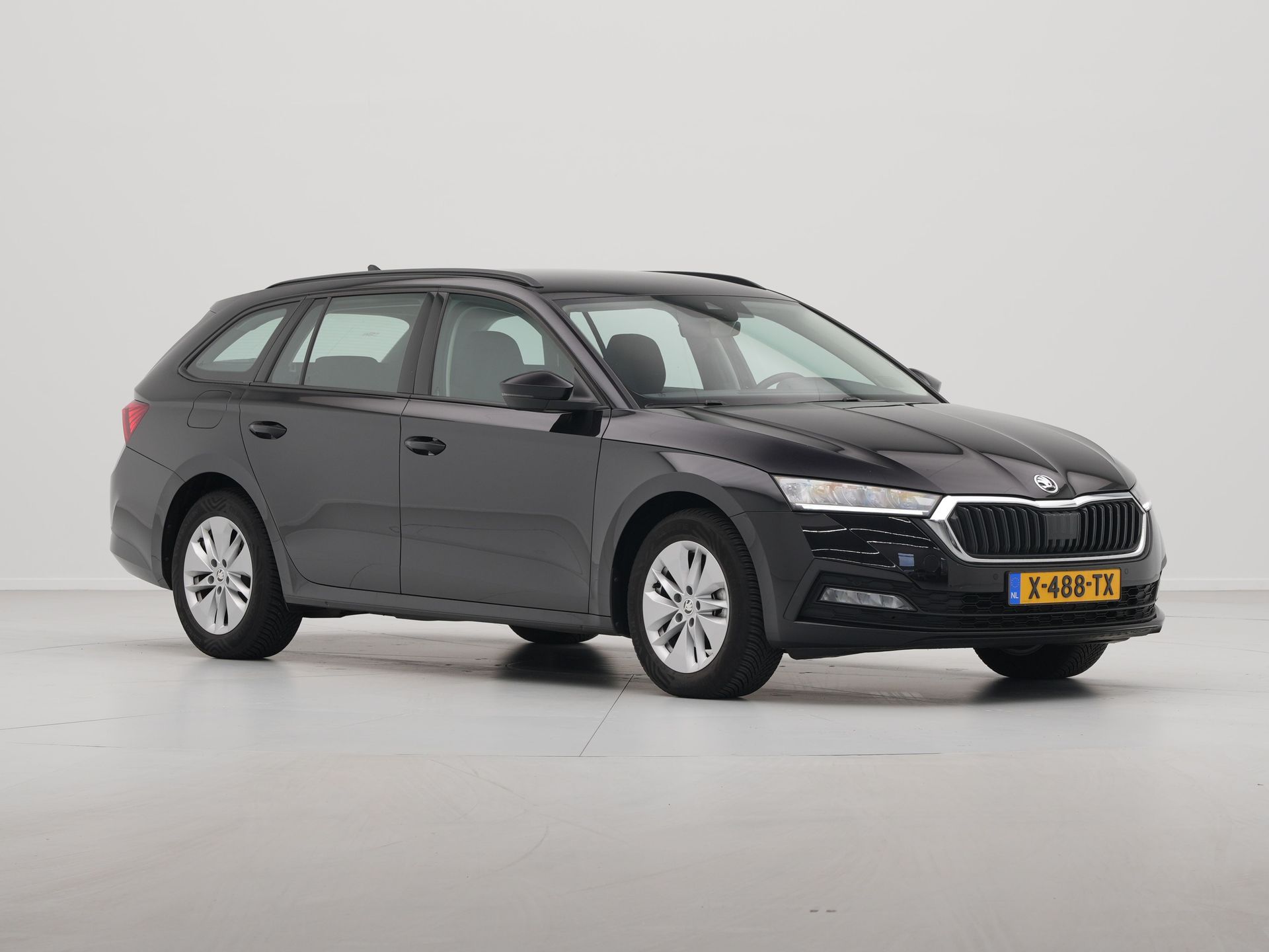 Škoda - Octavia Combi 1.0 e-TSI 110pk DSG Business Edition - 2024