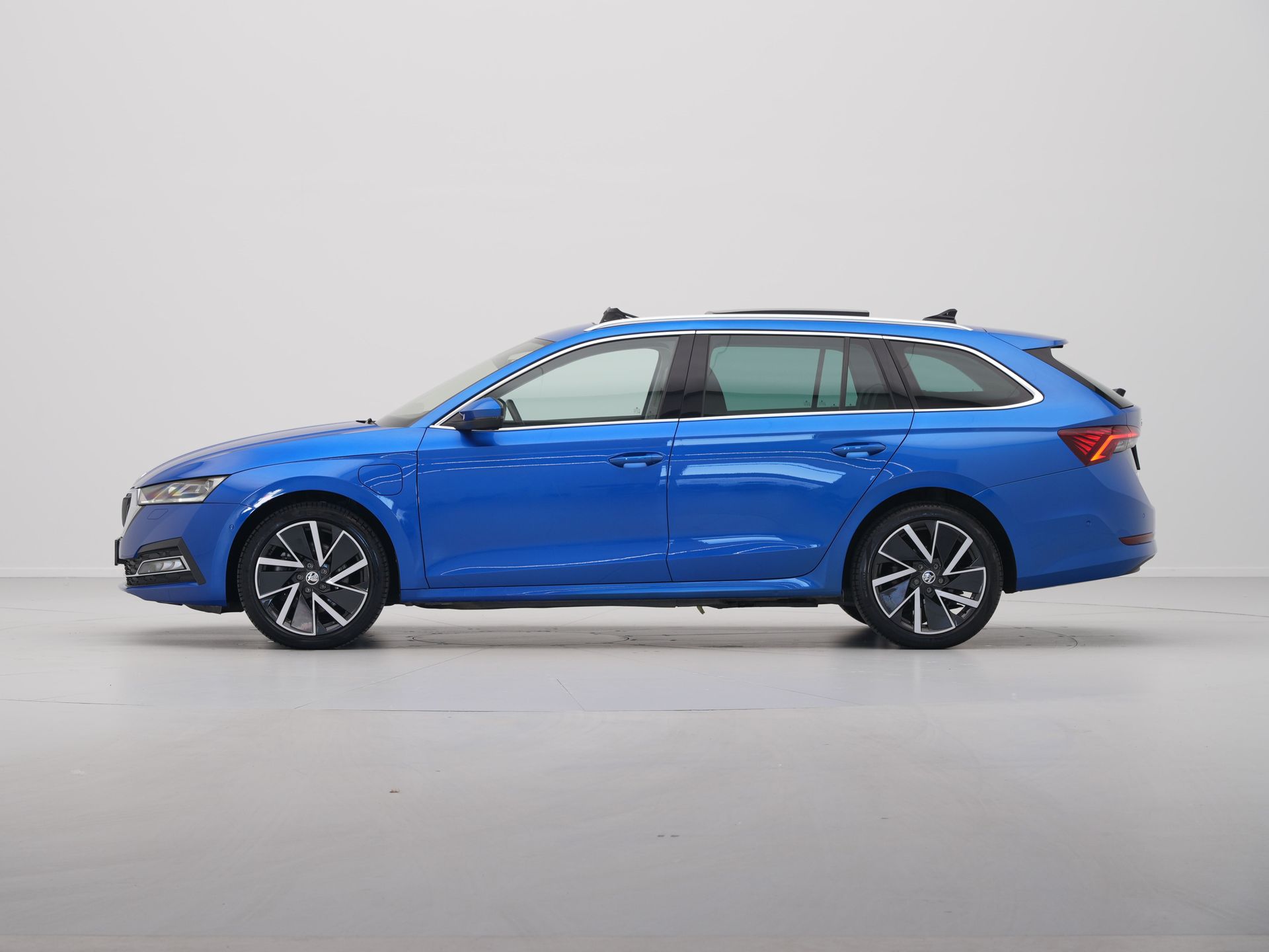 Škoda - Octavia Combi 1.4 TSI 204pk iV PHEV Style First Edition - 2021