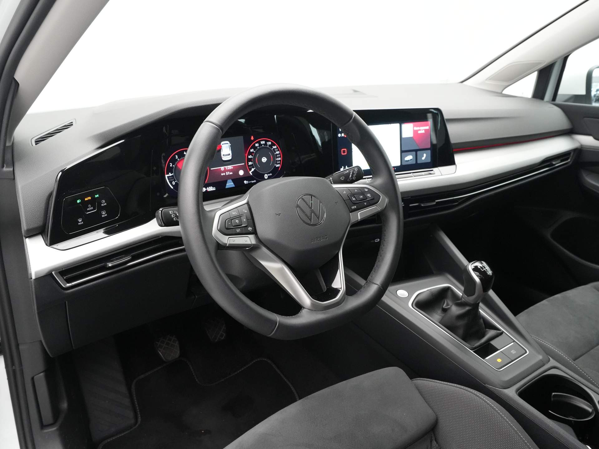 Volkswagen - Golf 1.0 TSI 110pk Life Business - 2024