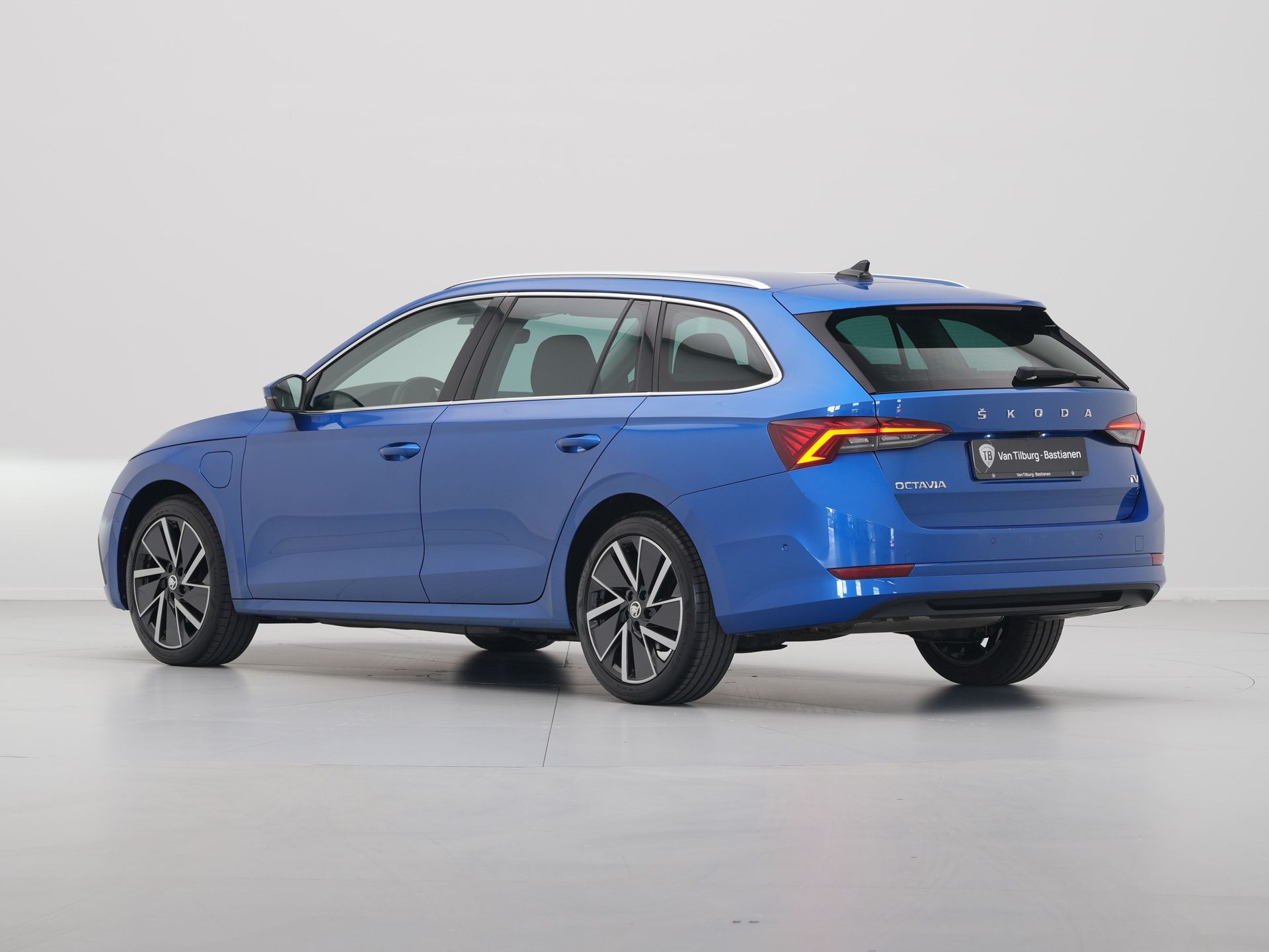 Škoda - Octavia Combi 1.4 TSI 204pk iV PHEV Style First Edition - 2021