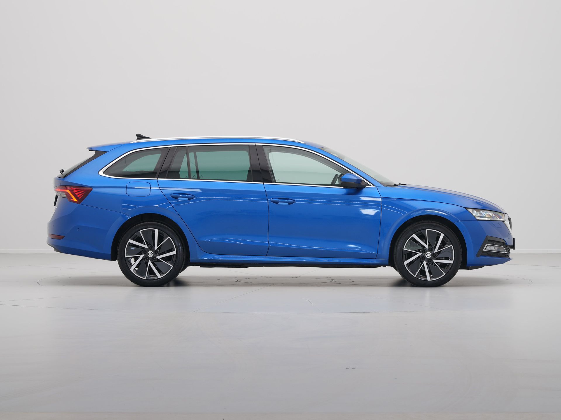 Škoda - Octavia Combi 1.4 TSI 204pk iV PHEV Style First Edition - 2021
