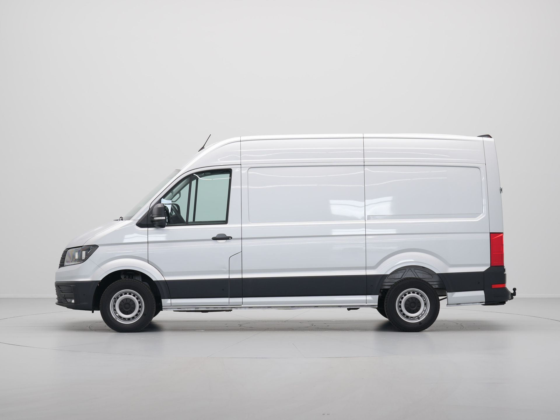 Volkswagen - Crafter 35 2.0 TDI L3H3 Highline EURO VI - 2024