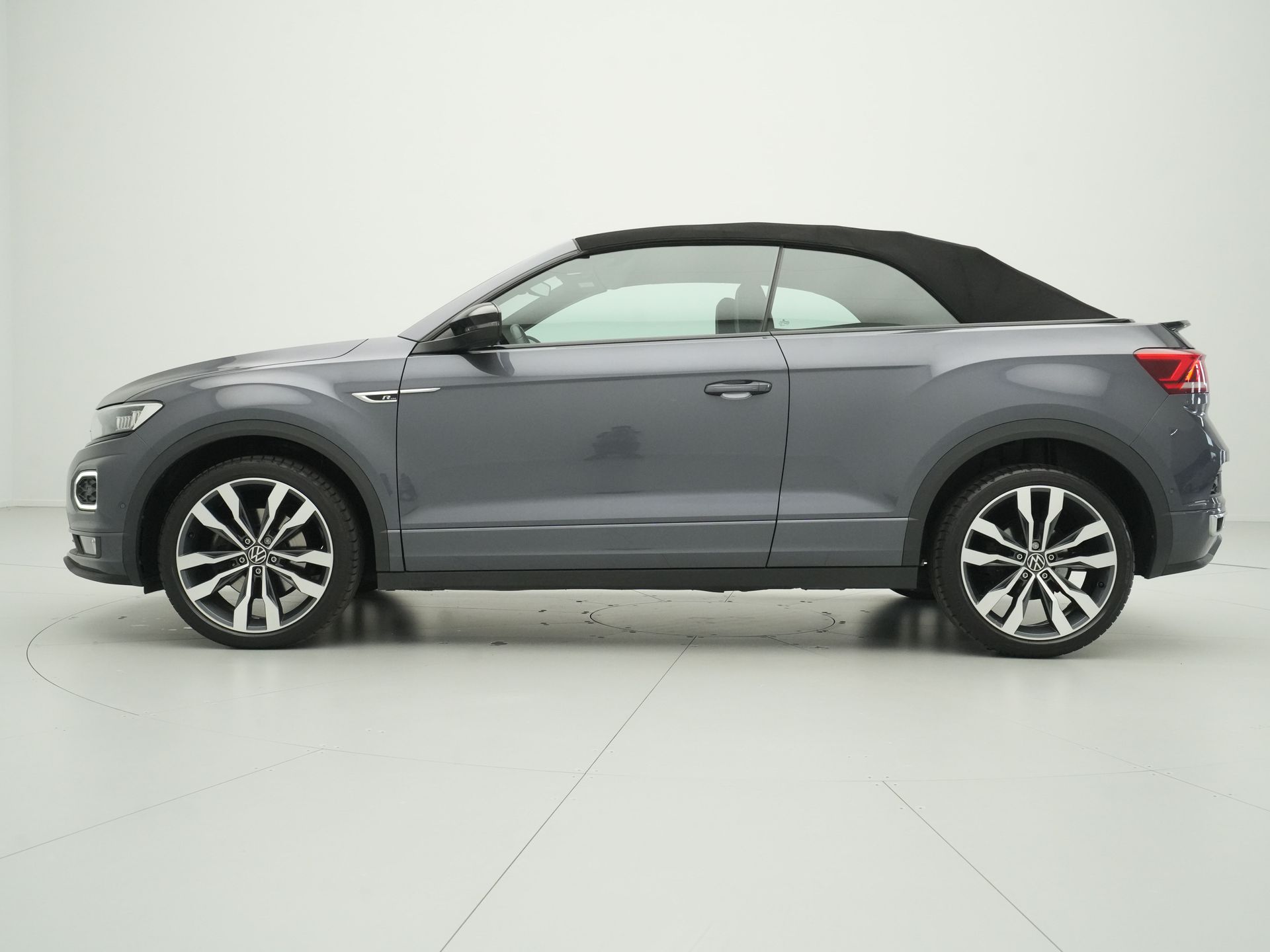 Volkswagen - T-Roc Cabrio 1.5 TSI 150pk DSG R-Line - 2020