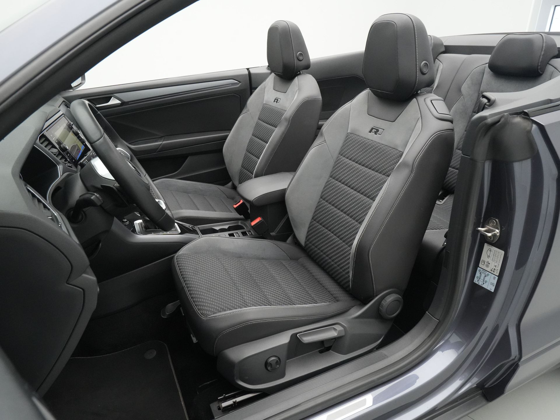Volkswagen - T-Roc Cabrio 1.5 TSI 150pk DSG R-Line - 2020