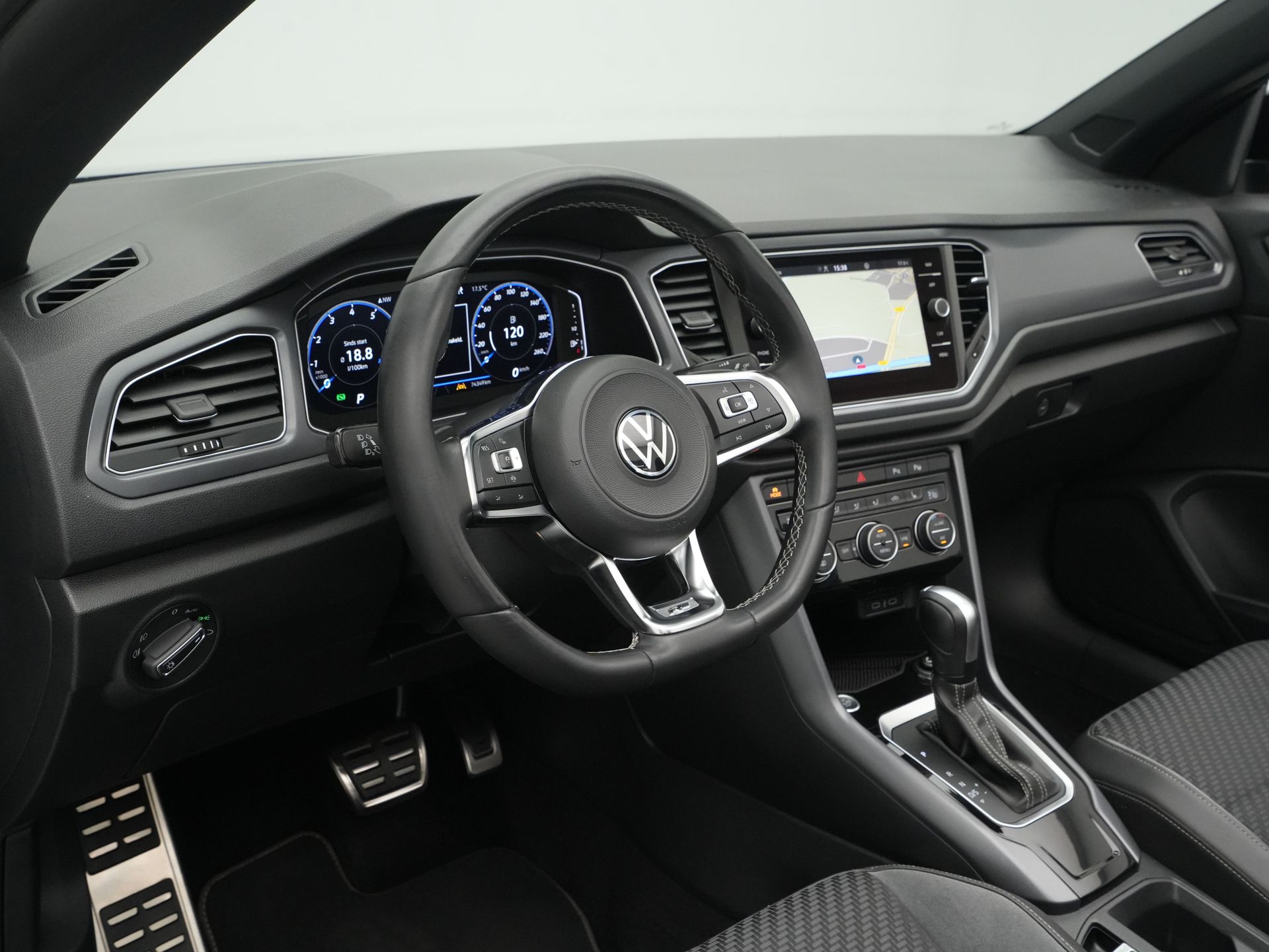 Volkswagen - T-Roc Cabrio 1.5 TSI 150pk DSG R-Line - 2020