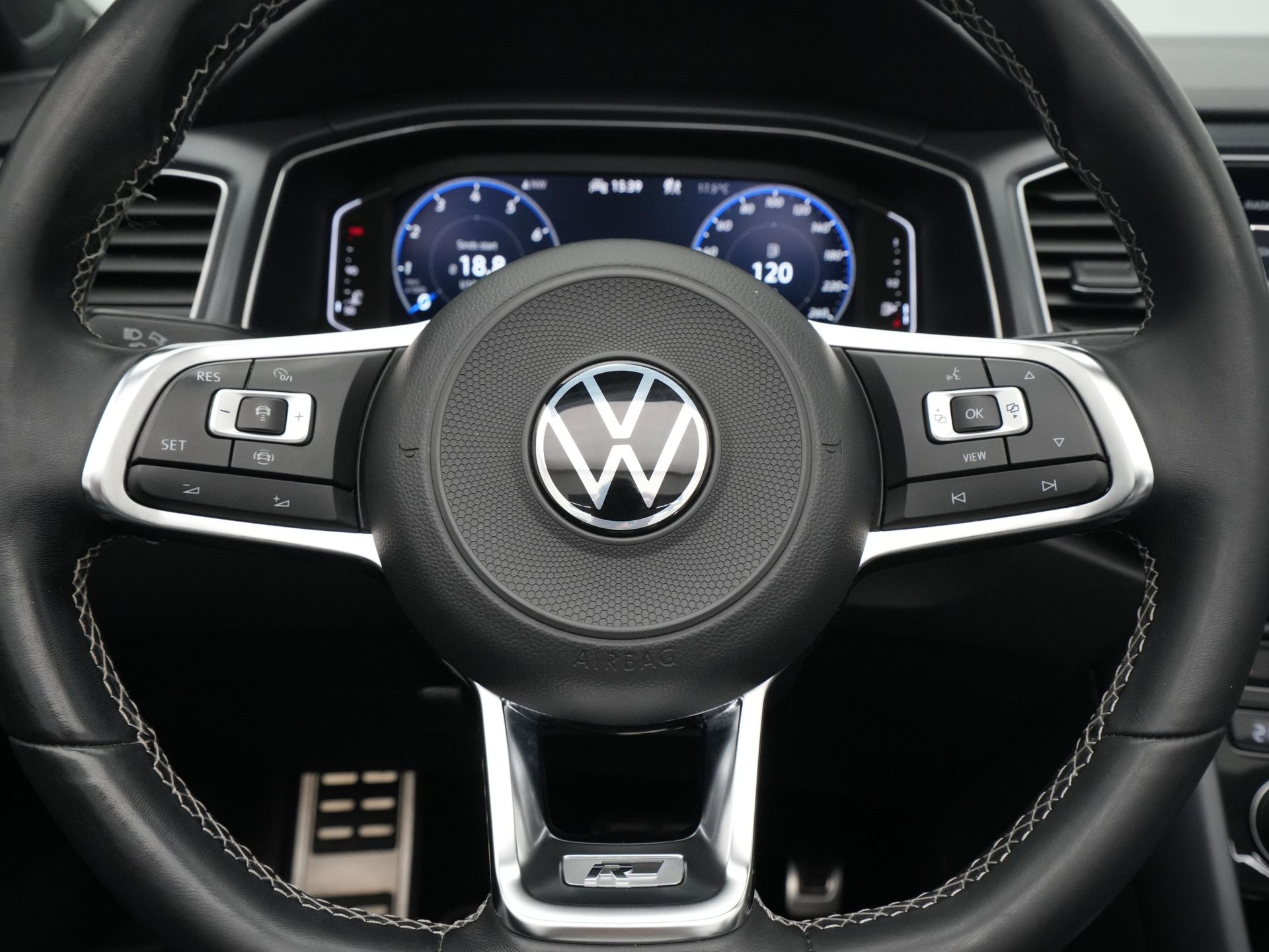 Volkswagen - T-Roc Cabrio 1.5 TSI 150pk DSG R-Line - 2020