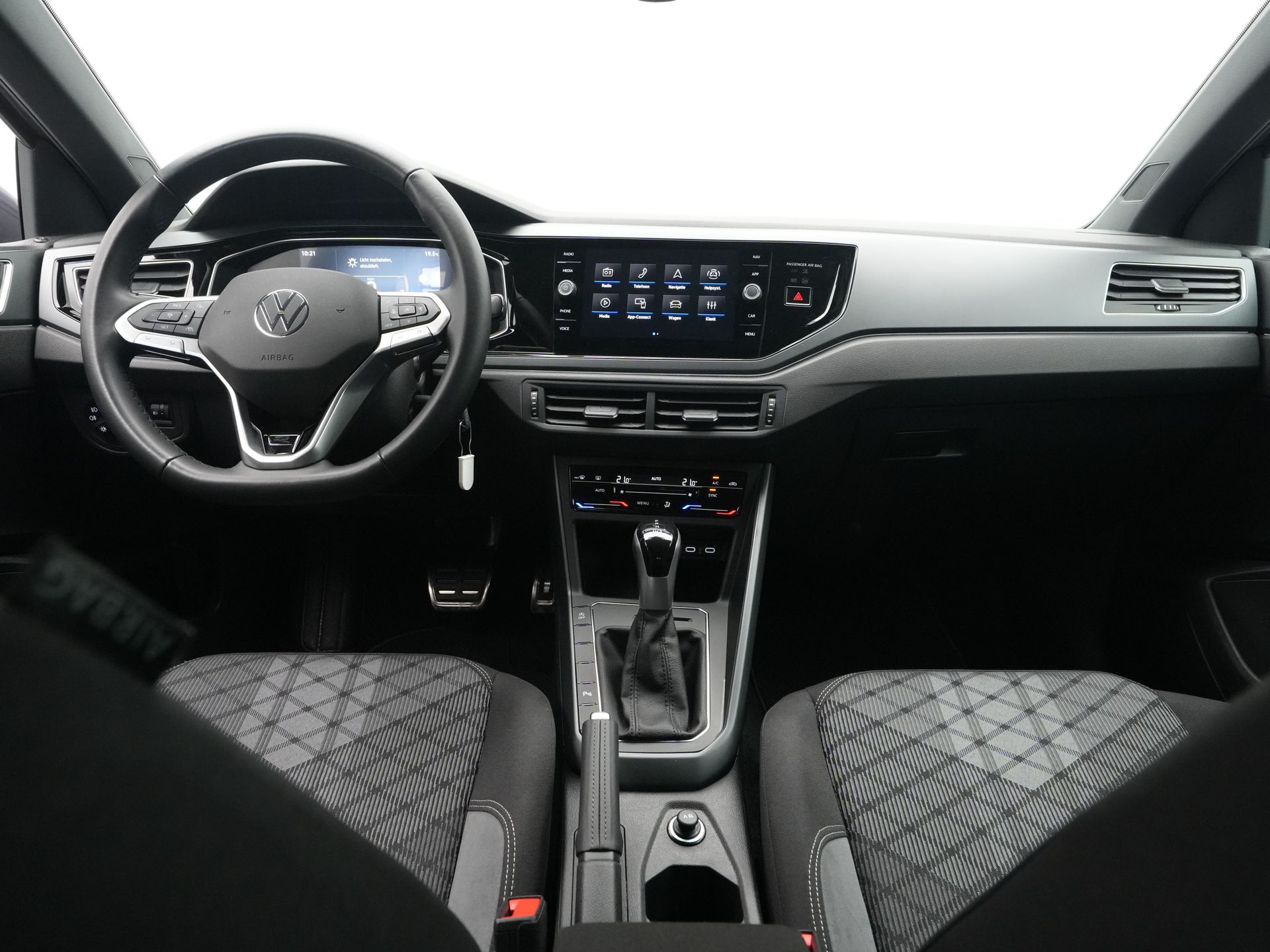 Volkswagen - Polo 1.0 95pk DSG TSI R-Line - 2024