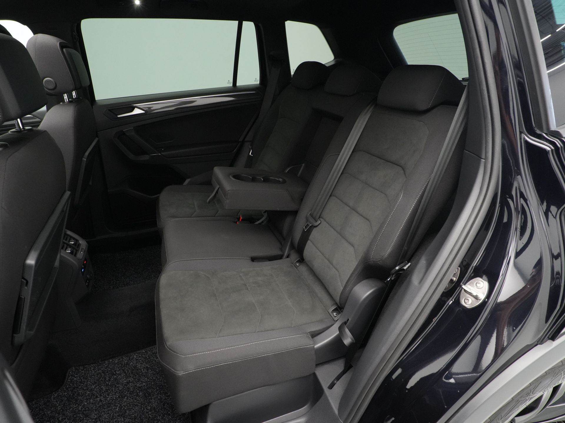 Volkswagen - Tiguan Allspace 1.5 150pk DSG TSI Highline Business R - 2020