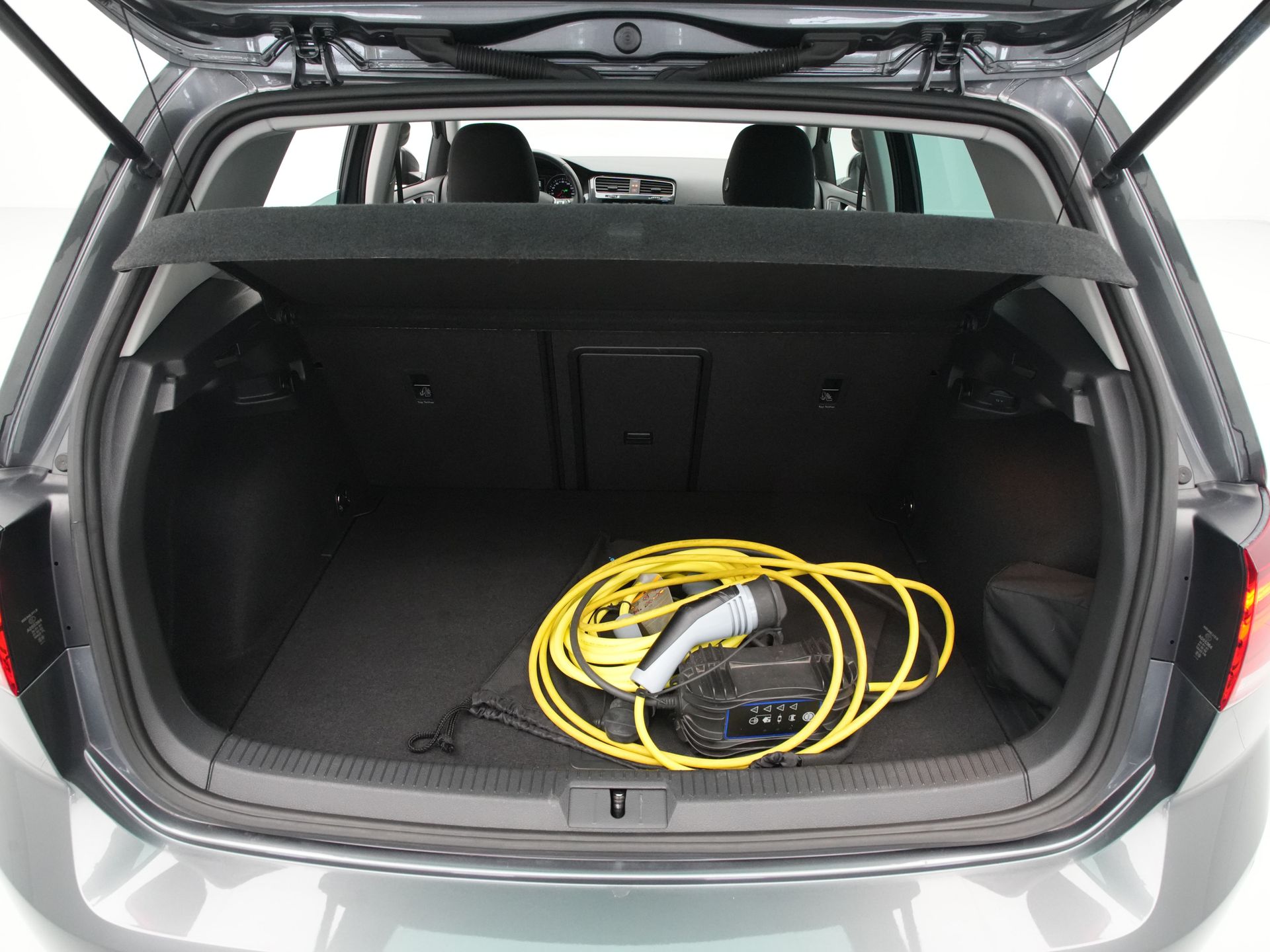Volkswagen - e-Golf E-DITION 136pk - 2020