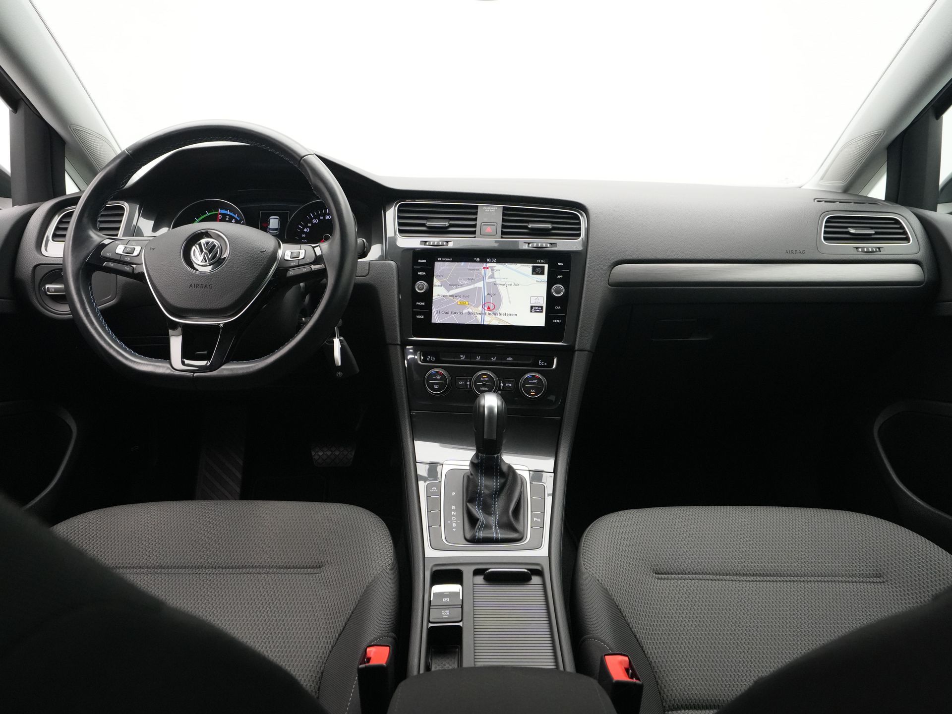 Volkswagen - e-Golf E-DITION 136pk - 2020