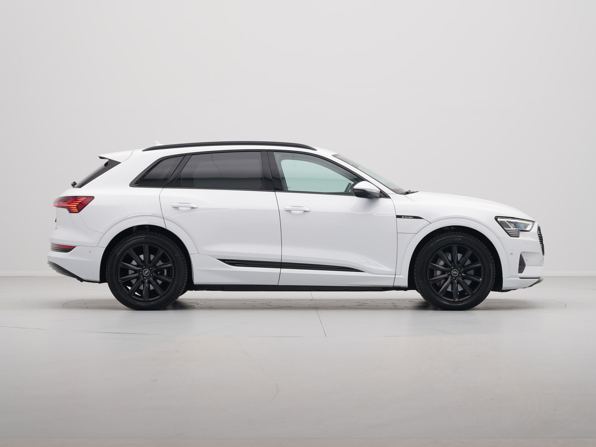Audi - e-tron e-tron 55 quattro advanced 95 kWh - 2019