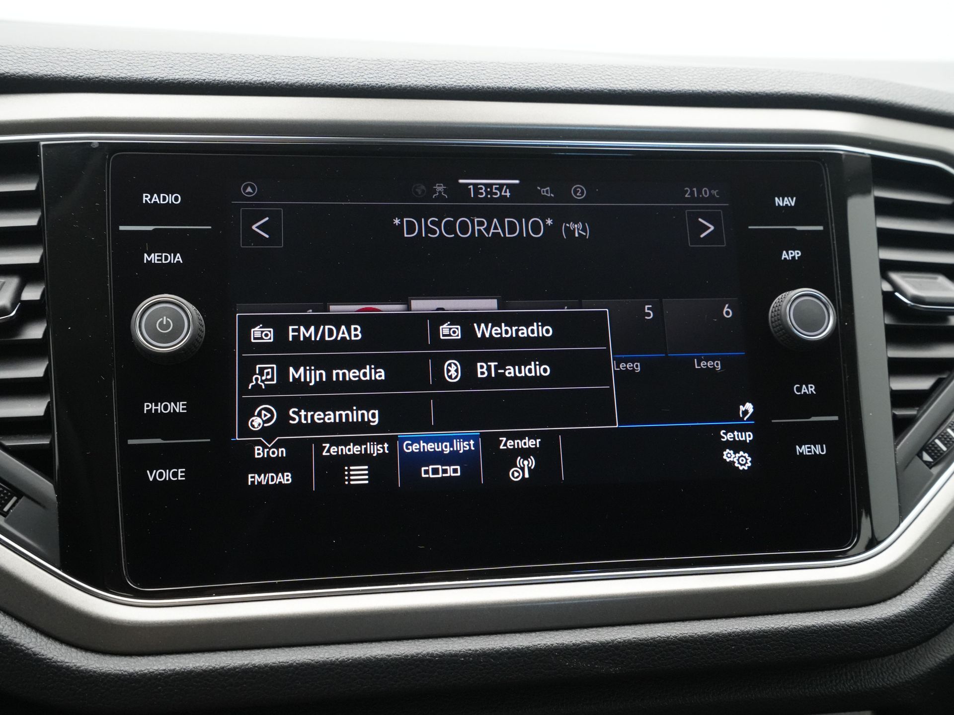 Volkswagen - T-Roc 1.0 TSI 110pk Style - 2021