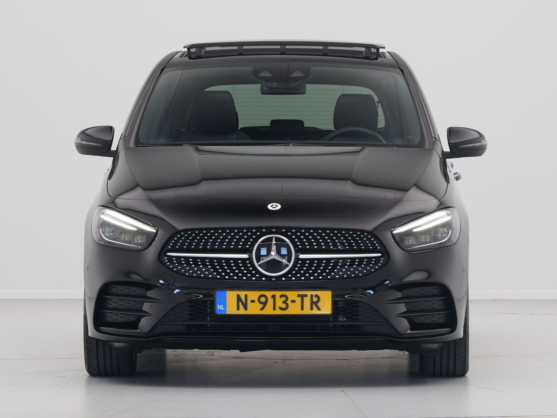 Mercedes-Benz - B-Klasse 250 e Business Solution AMG Limited - 2022
