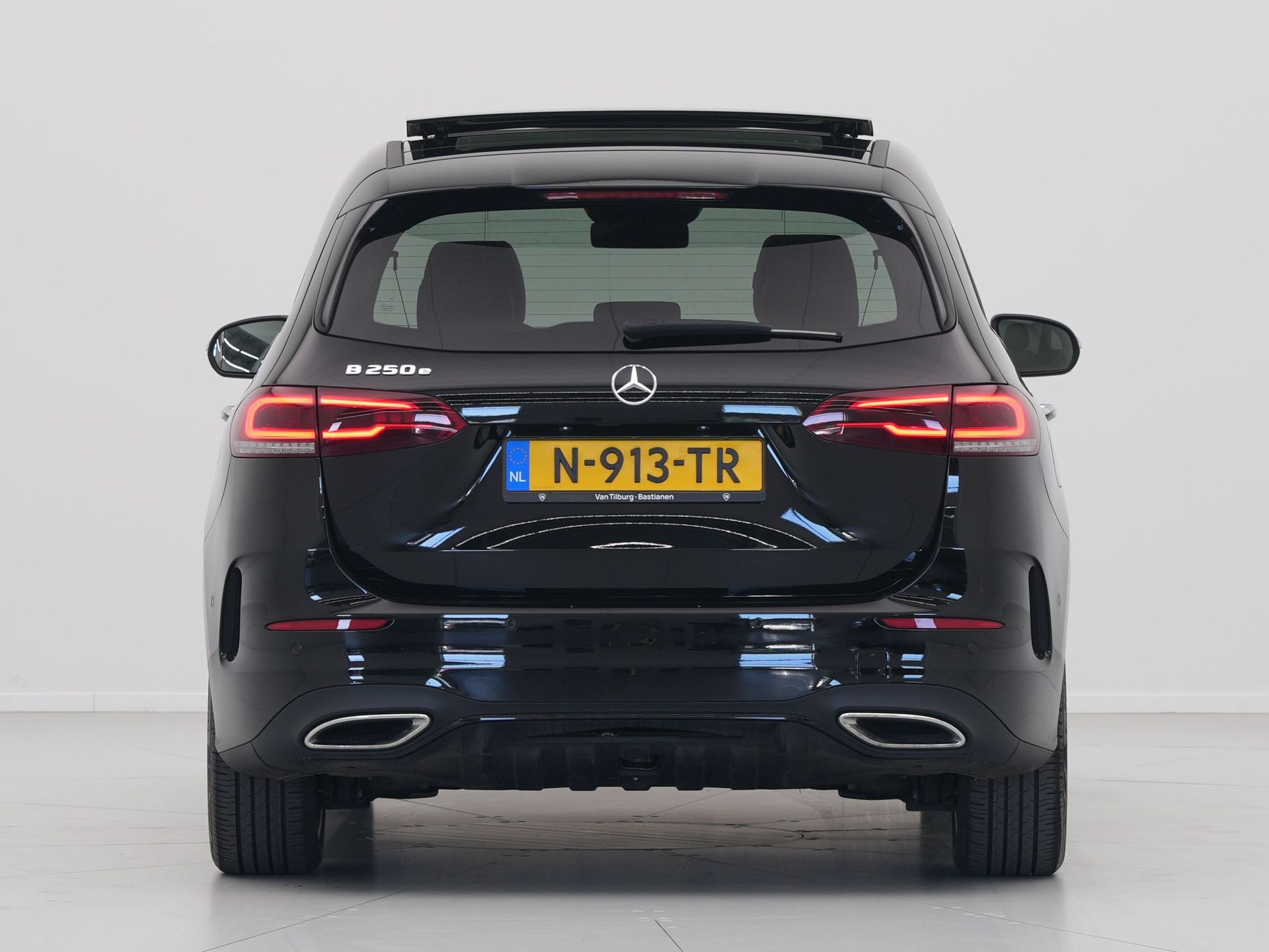 Mercedes-Benz - B-Klasse 250 e Business Solution AMG Limited - 2022