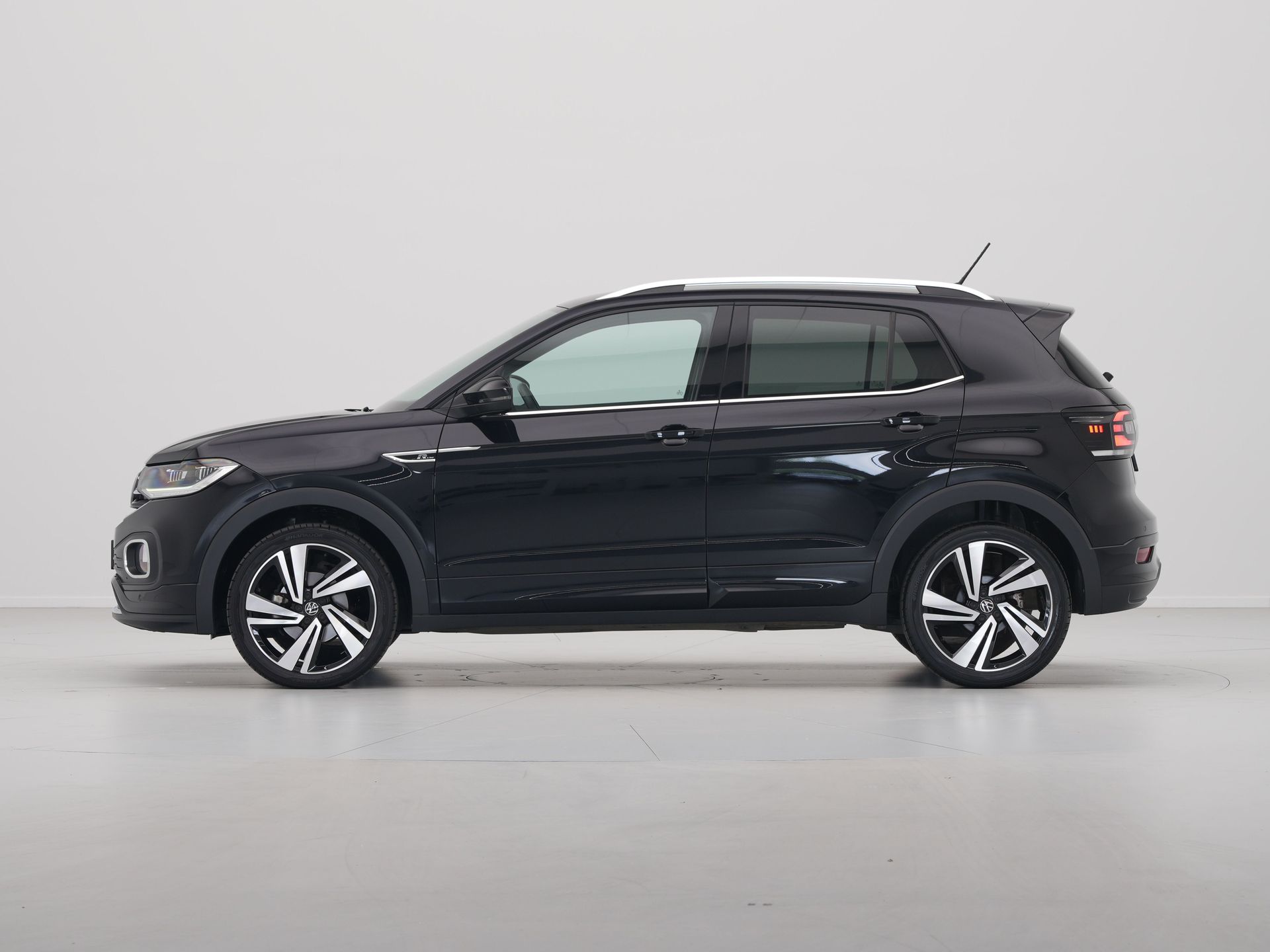Volkswagen - T-Cross 1.0 TSI 110pk R-Line - 2021