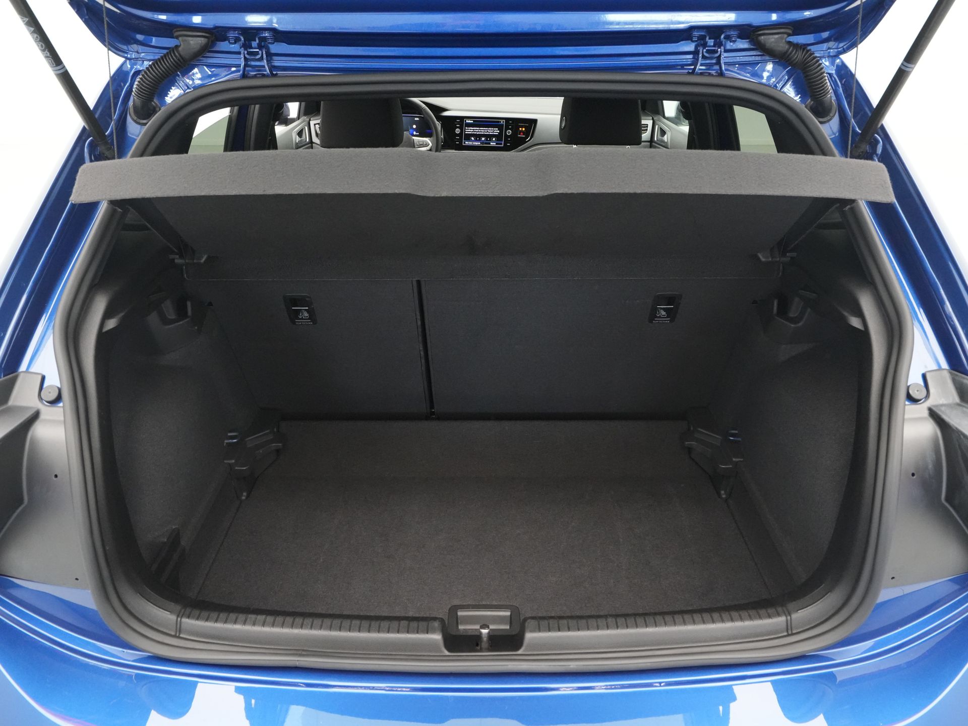 Volkswagen - Polo 1.0 TSI R-Line - 2024