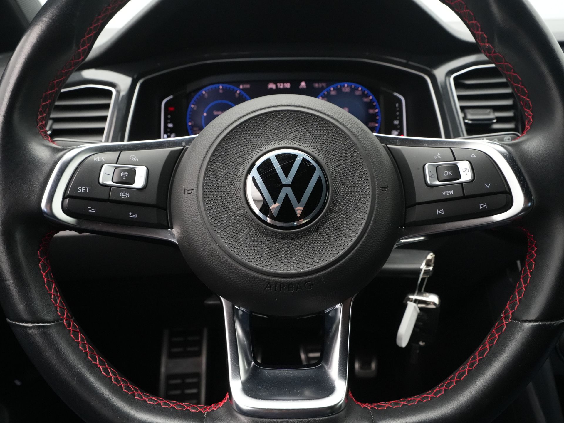 Volkswagen - T-Roc 1.5 TSI 150pk Sport Business R Line - 2021
