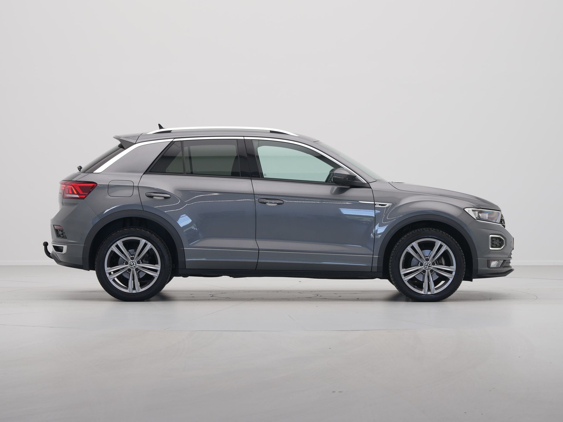 Volkswagen - T-Roc 1.5 TSI 150pk Sport Business R Line - 2021