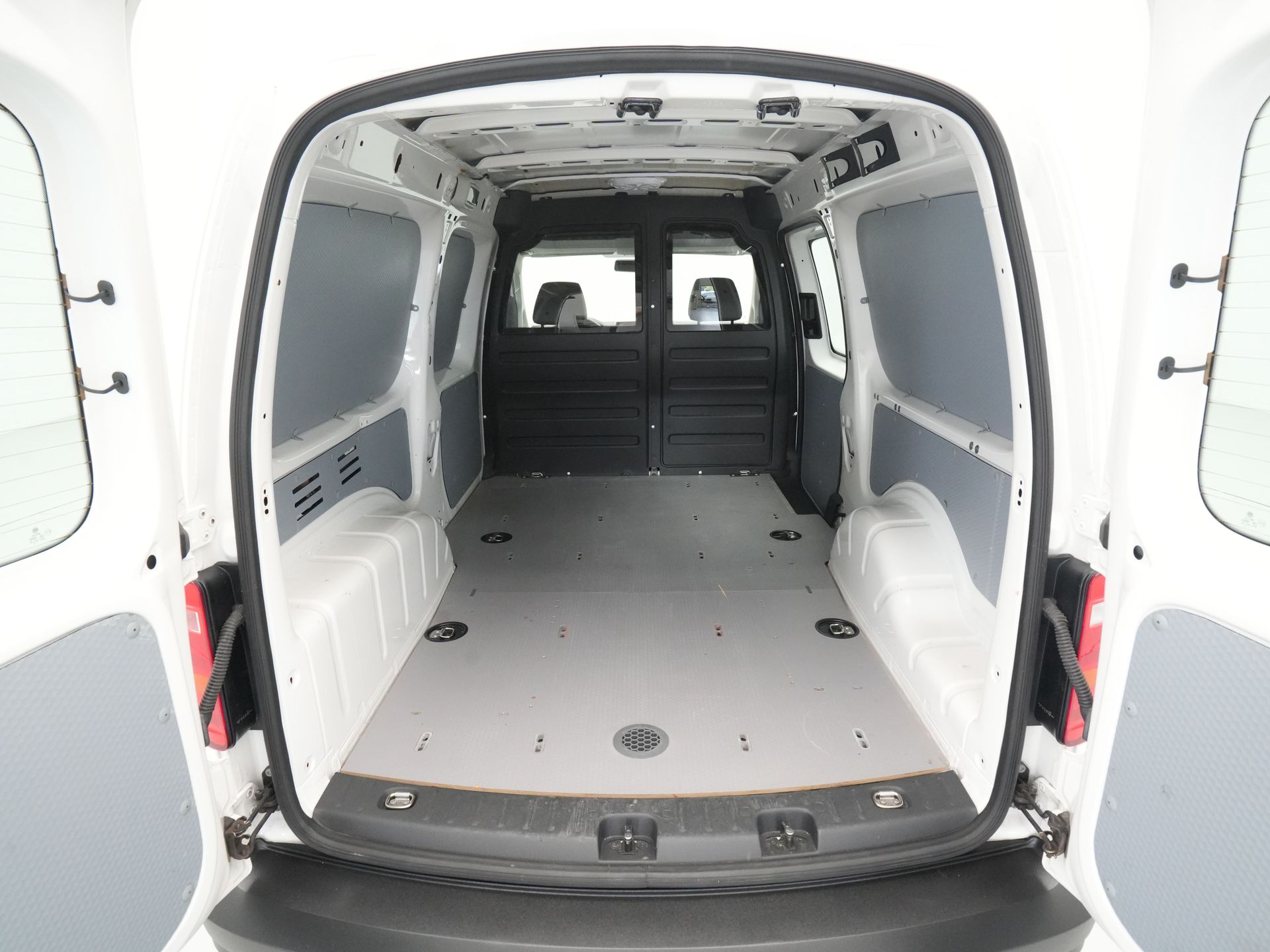 Volkswagen - Caddy 2.0 TDI L2H1 BMT Maxi Highline - 2020