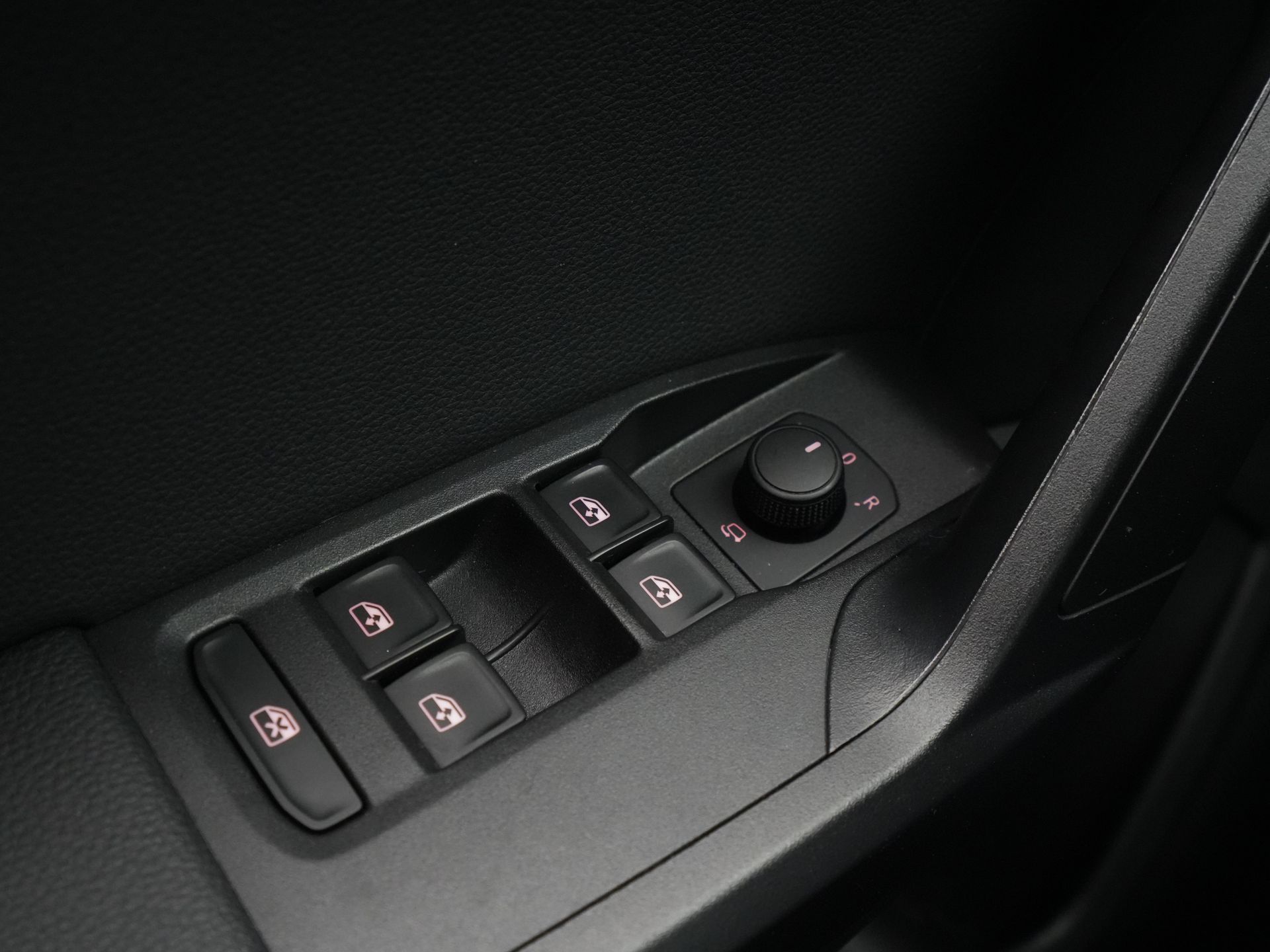 SEAT - Arona 1.0 TSI 110pk DSG Style - 2022
