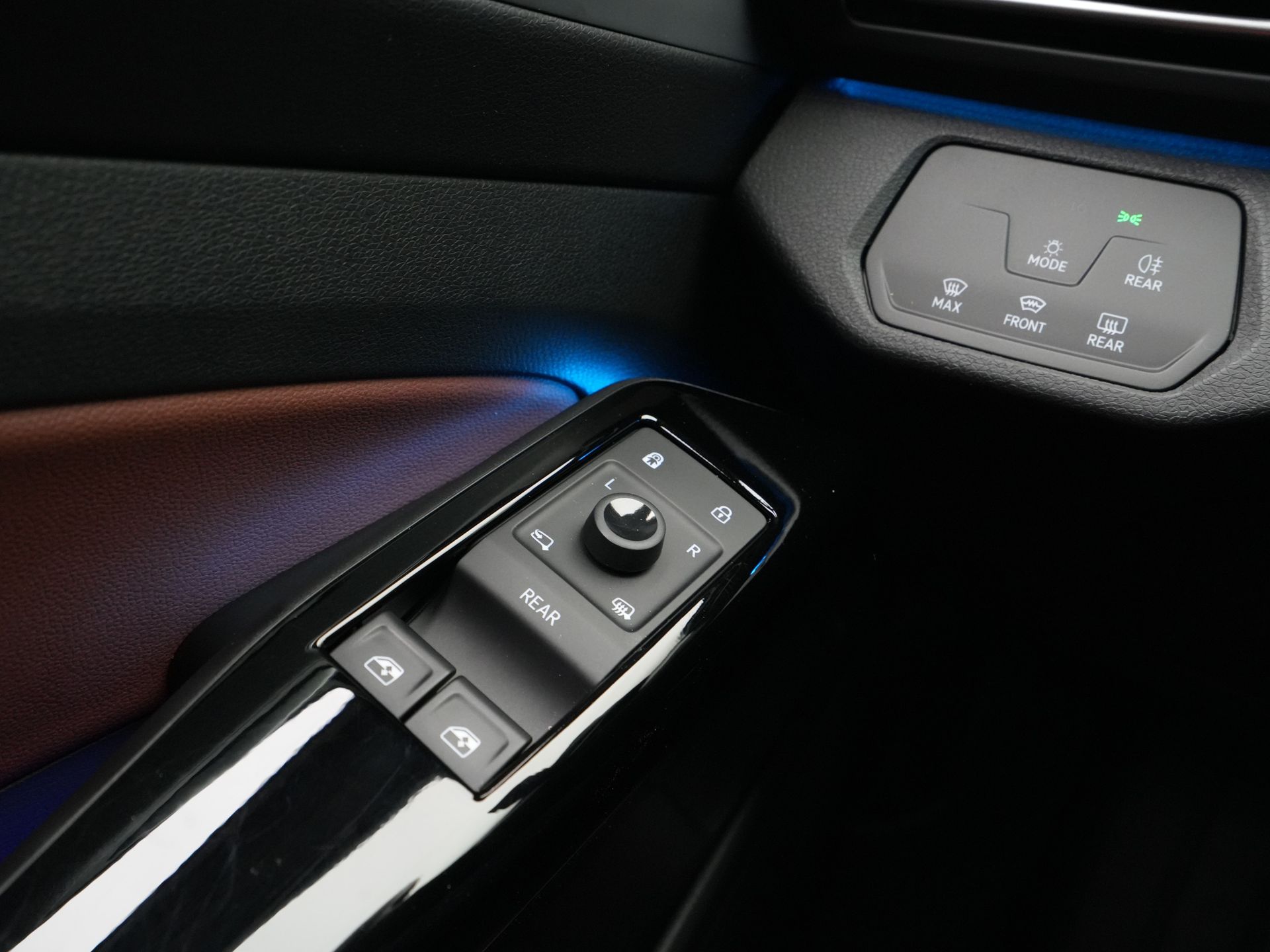 Volkswagen - ID.4 First 77 kWh 204pk - 2020