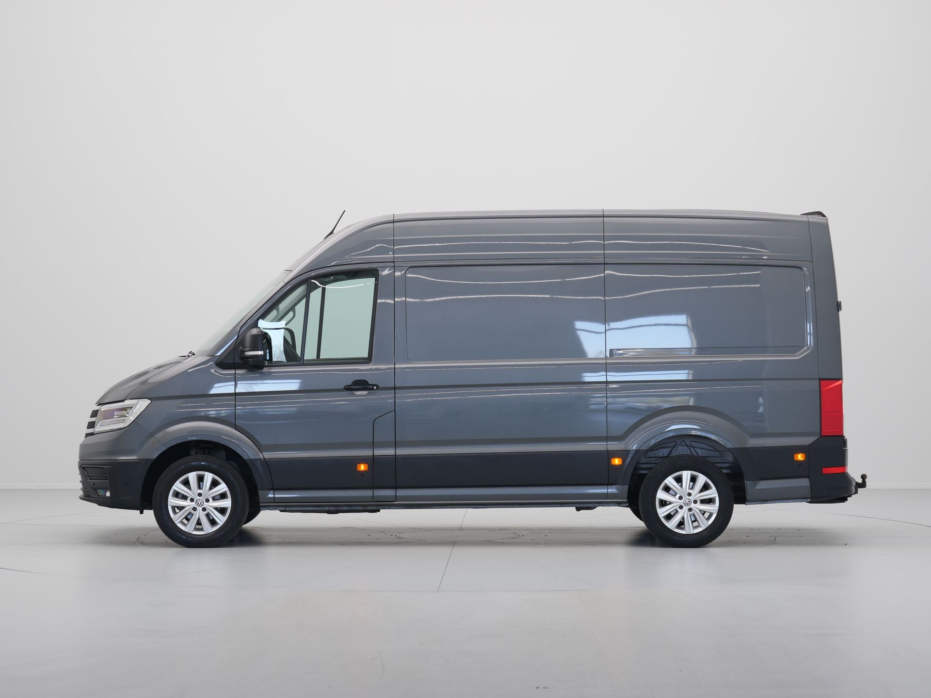 Volkswagen - Crafter 35 2.0 TDI L3H2 - 2021