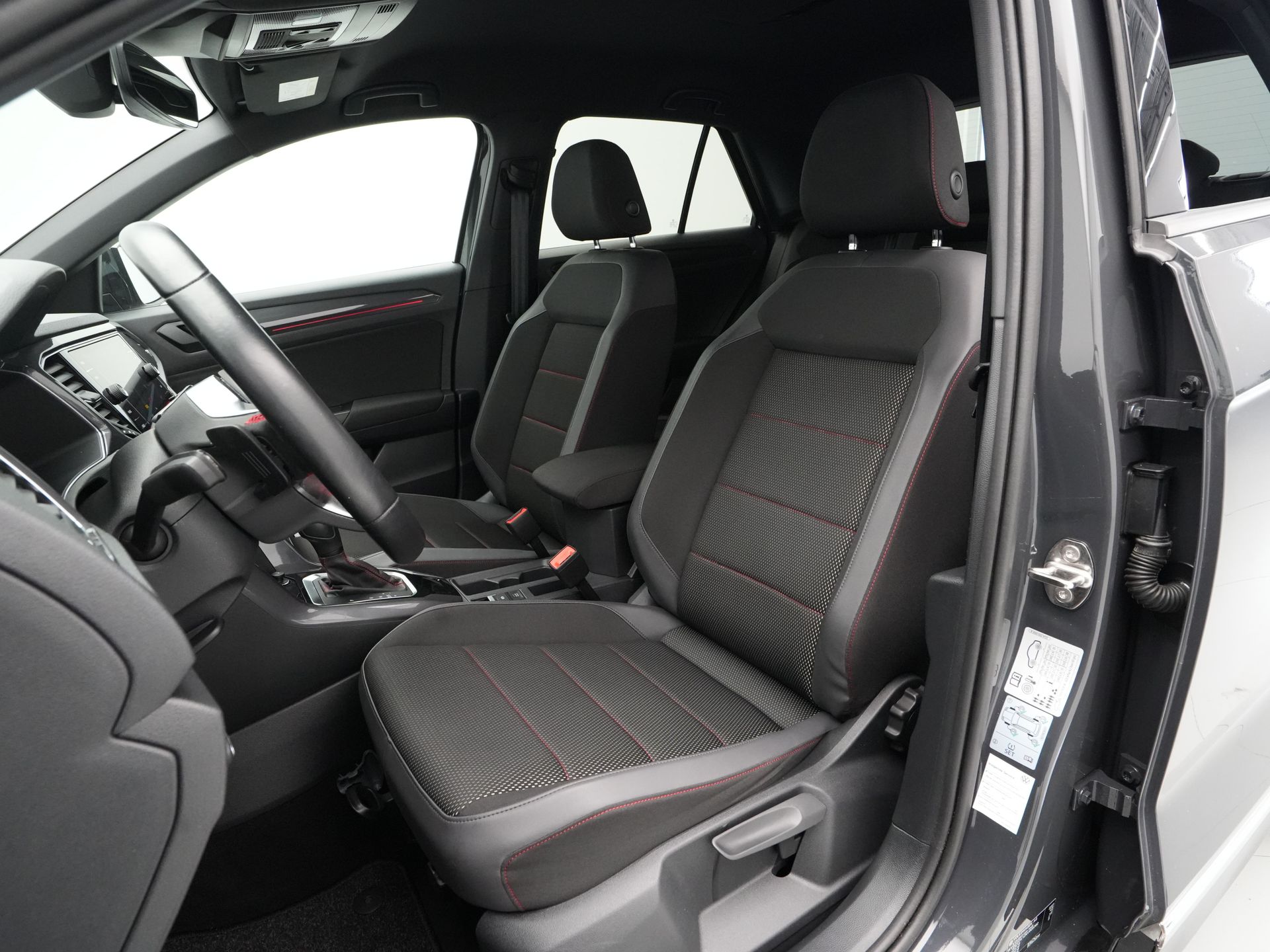 Volkswagen - T-Roc 1.5 TSI Sport business R - 2022